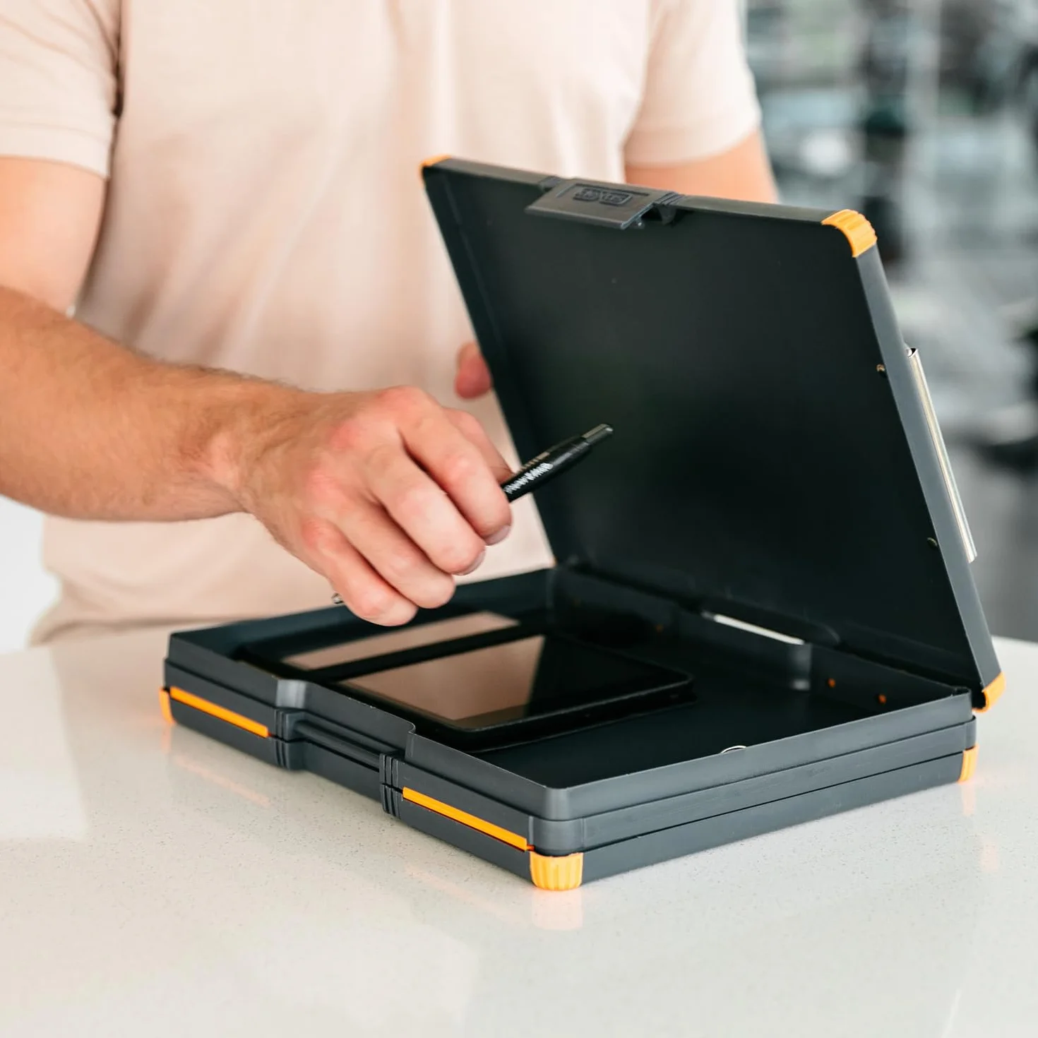 Dexas Duo Clipcase Custodia a doppio lato organizer arancione