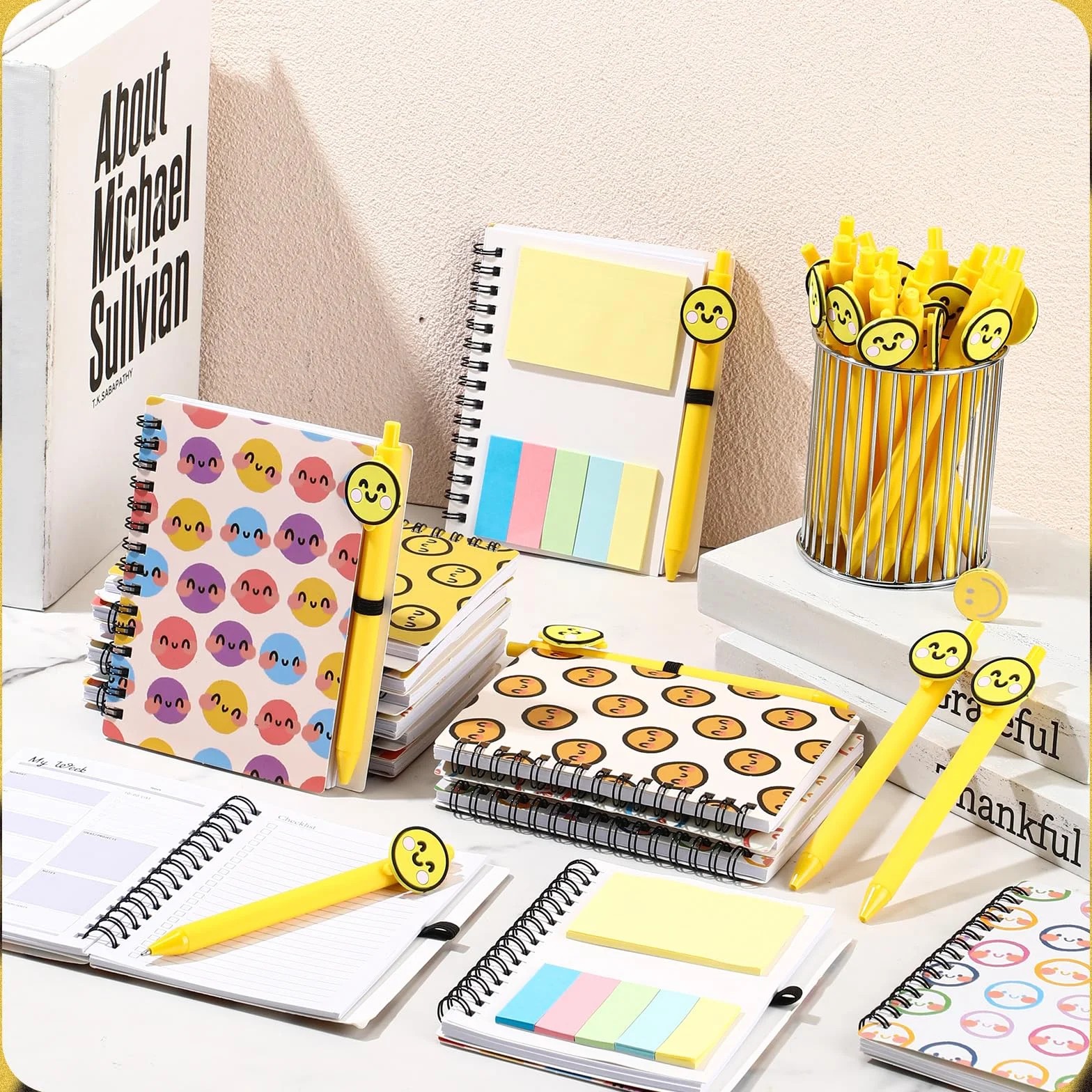 Sayglossy 72 quaderni con supporto emotivo sorridente con note adesive, penne a sfera Happy Face, regalo per il primo giorno di scuola, per studenti, insegnanti, colleghi (agenda settimanale)