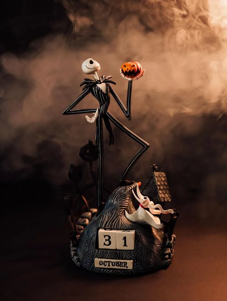 Grupo Erik Calendario Perpetuo The Nightmare Before Christmas Gadget 3D - Calendario da Tavolo Perpetuo per Bambini Jack Skeletron Natale | Decorazione da Scrivania per Fans 12 x 12 x 23 cm