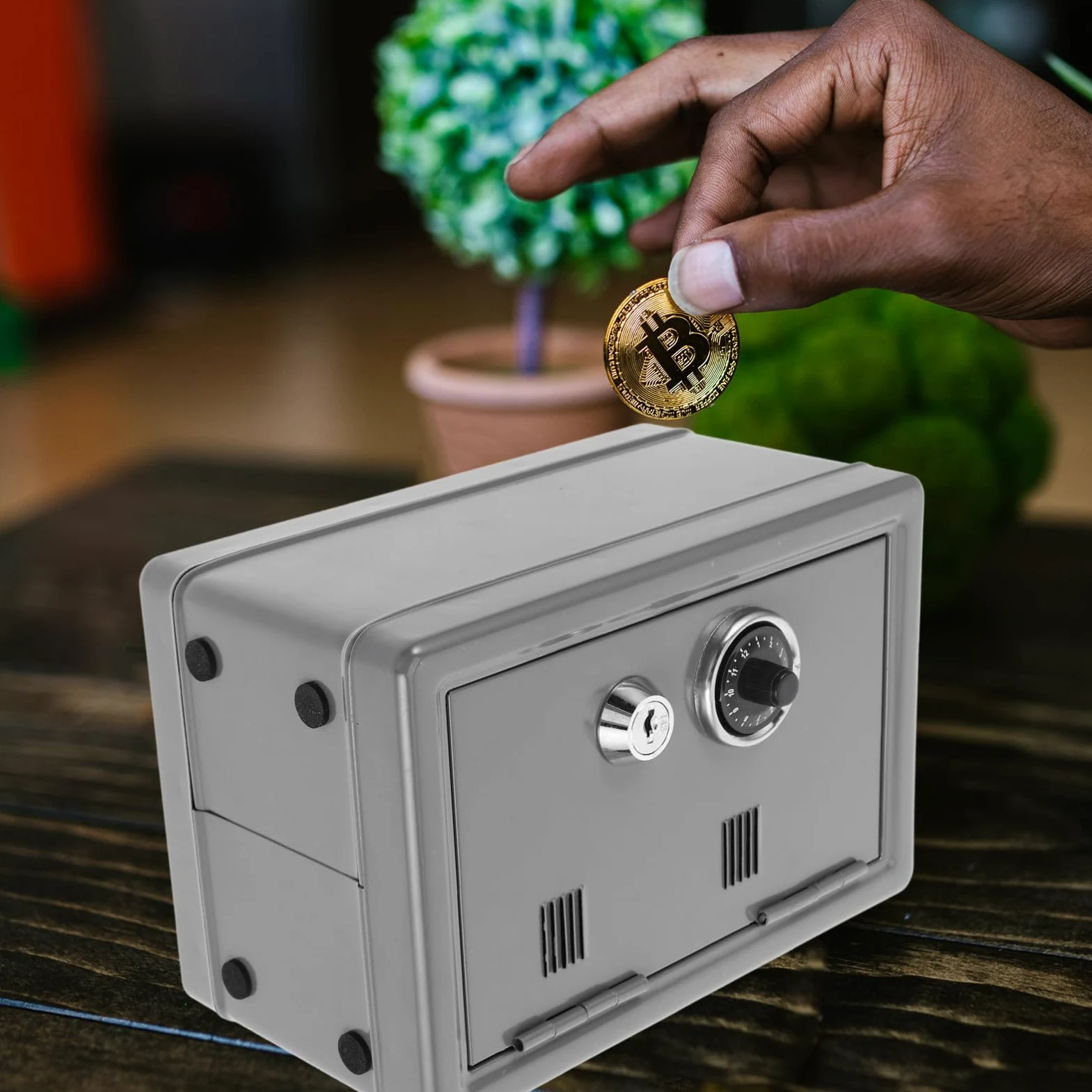 HOMSFOU Cassaforte Portatile in Ferro Argento Serratura e Slot per Monete, Mini Scatola di Sicurezza Decorativa per Casa e Ufficio