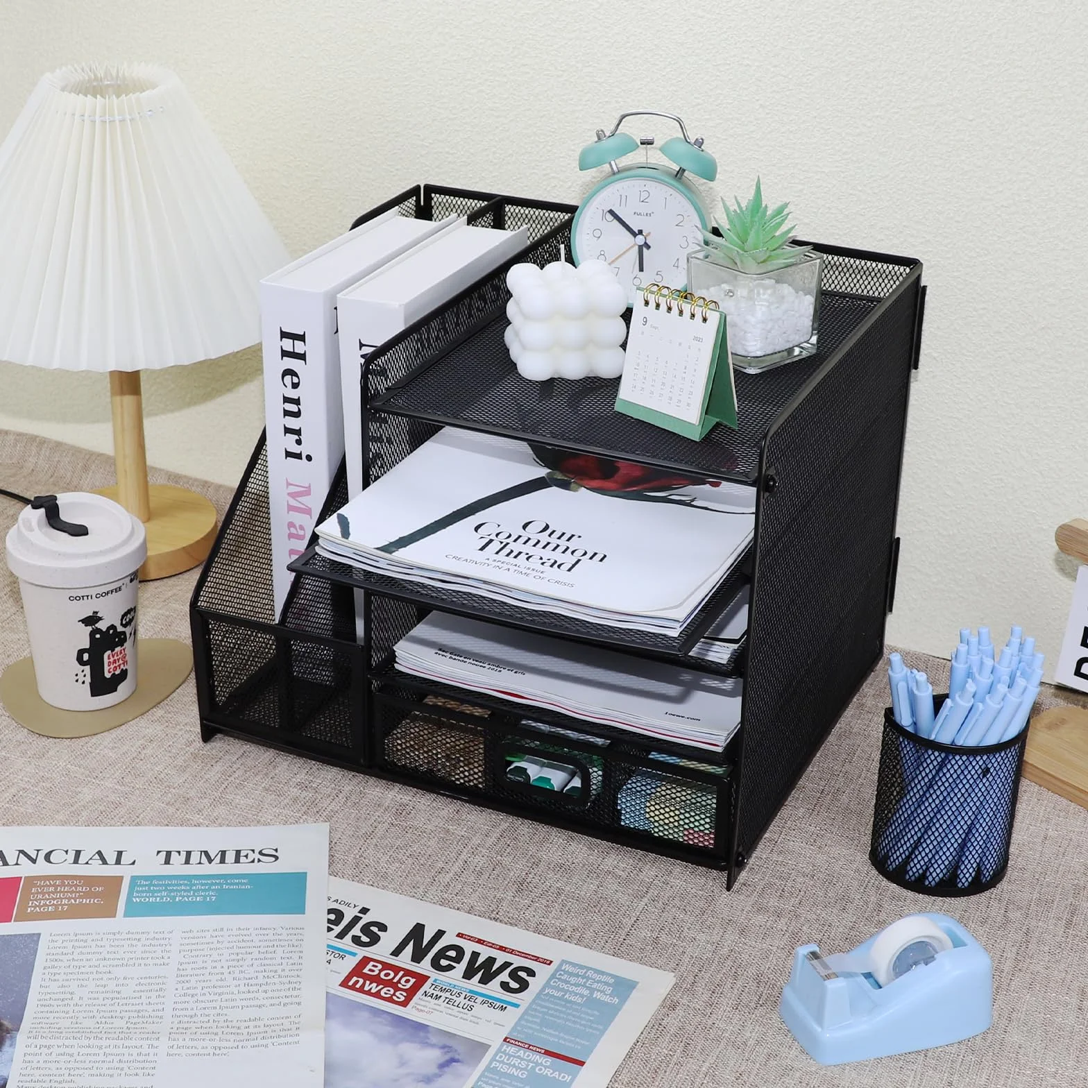 Organizer Scrivania, Vassoio per Lettere a 5 Livelli con Porta Documenti, Organizer da Scrivania in Rete Metallica con Cassetto e 2 Portapenne, Porta Riviste Multifunzione per Casa e Ufficio