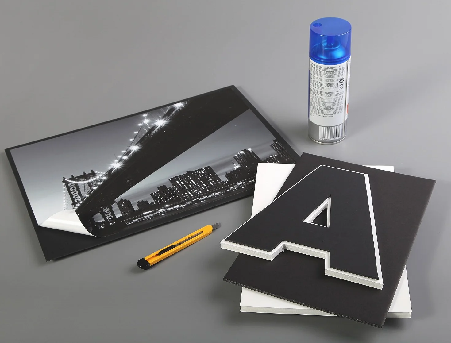 Clairefontaine - Ref 93661C - Cartone con retro in schiuma (5 fogli) - Dimensioni 50 x 65 cm, leggero e rigido, spessore 5 mm - Adatto per decorazioni, modellismo e cornici