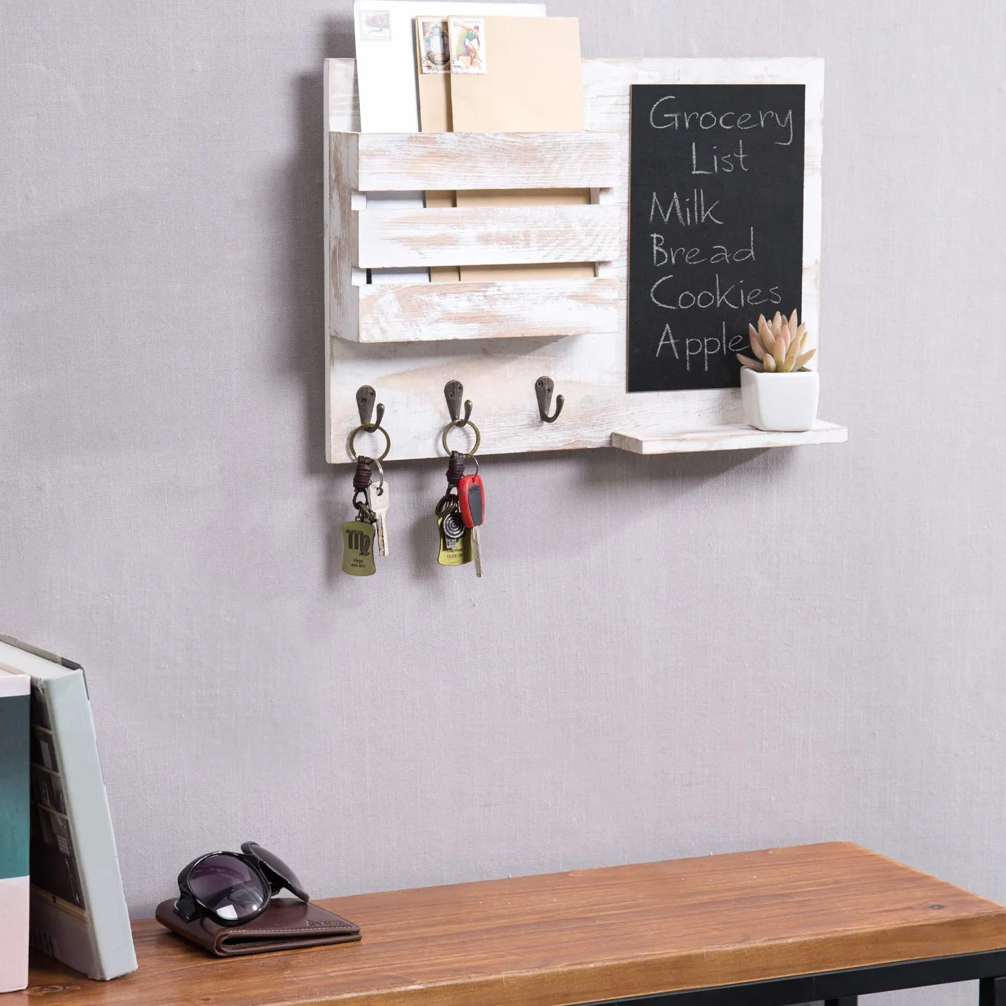 MyGift Shabby Whitewashed Postale da Parete in Legno con Lavagna, 3 Ganci per Chiavi e Ripiano