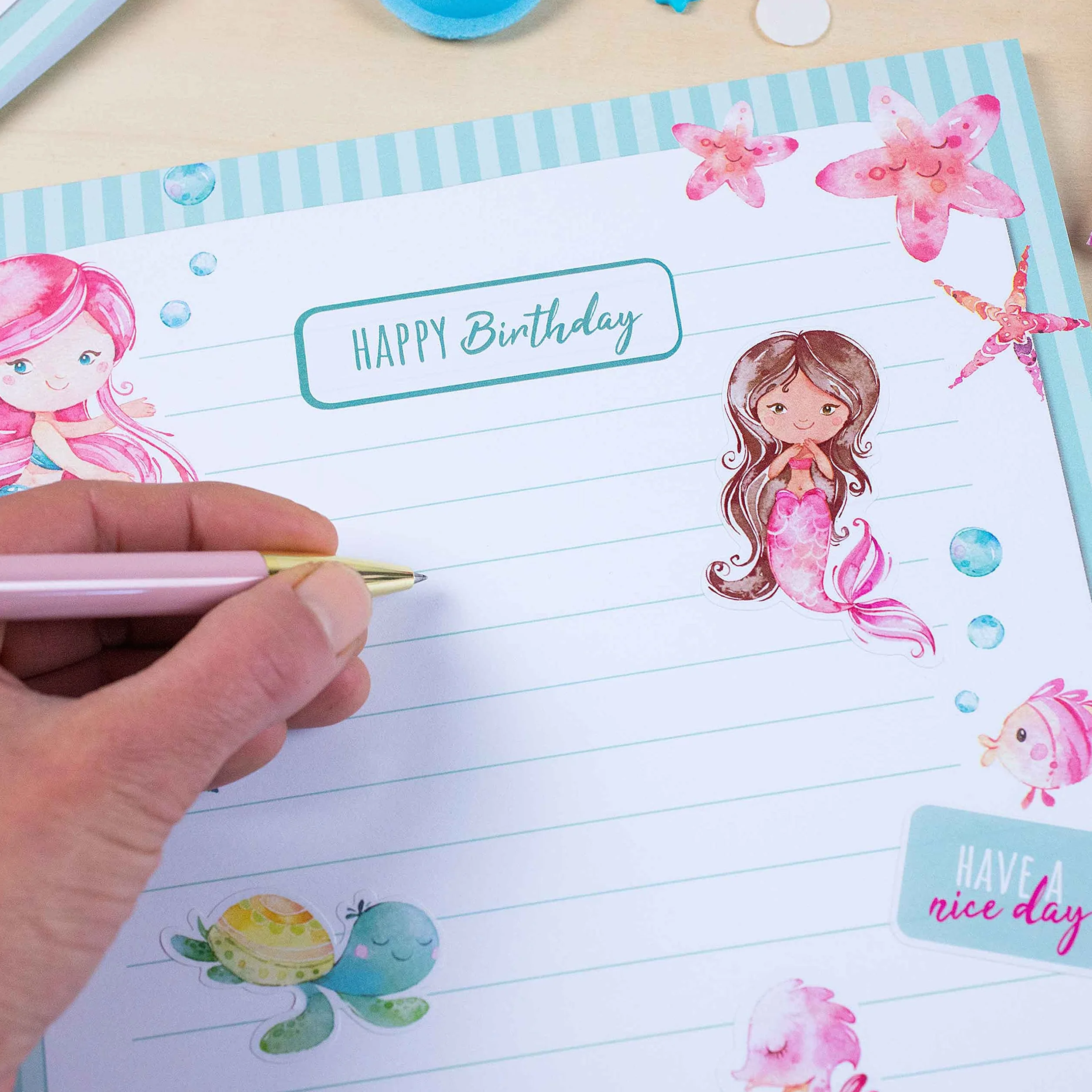 Papierdrachen Set di Blocchi per Lettere - 50 fogli colorati stampati - Carta da lettere con adesivi - 20 buste - Idea regalo per bambini Sirena