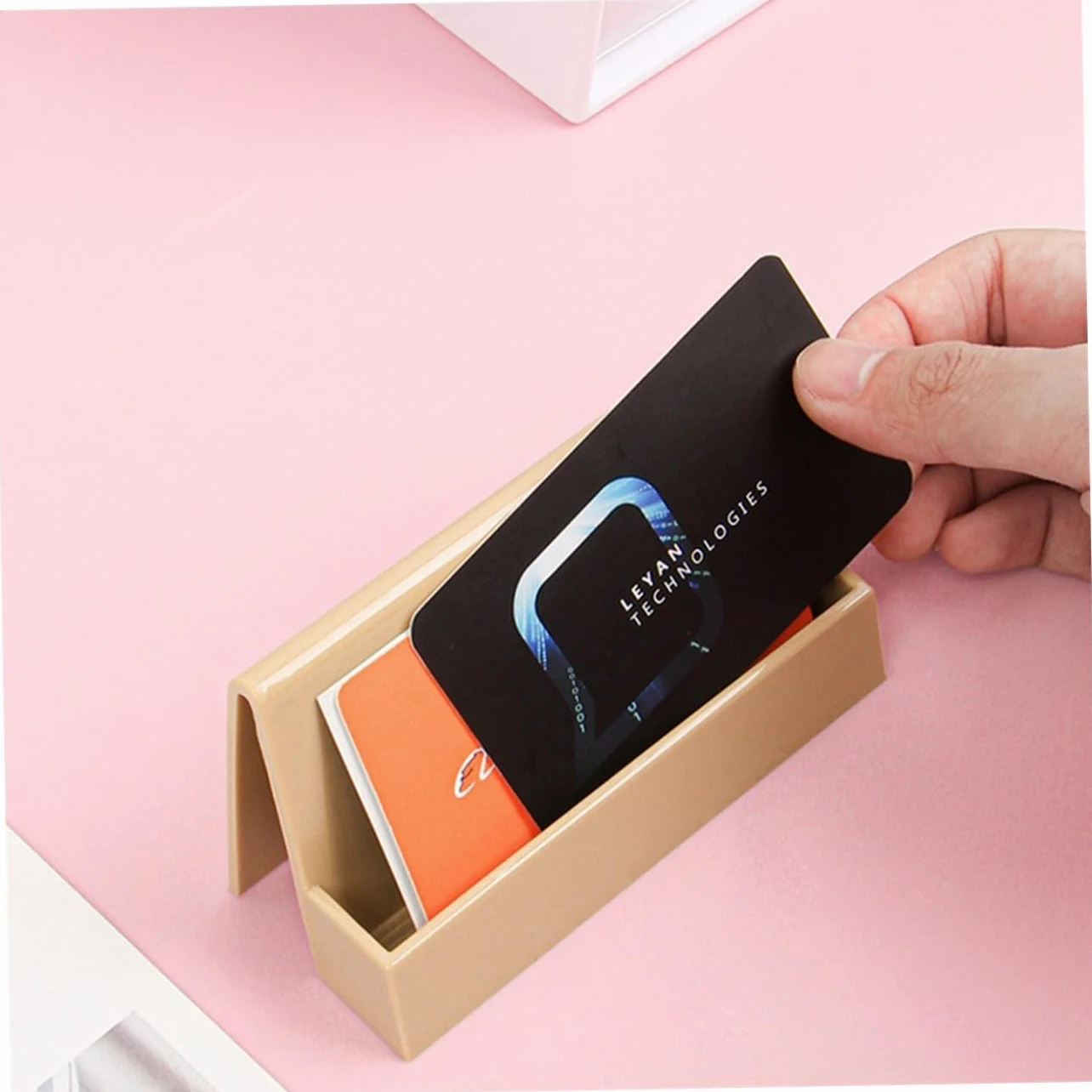 jojofuny 5 Set Porta Biglietti Da Visita Titolari Biglietto Da Visita Titolare Con In Piedi Stand Di Carte Di Porta Della Carta Dell'ufficio Per La Scrivania Base Di Carta Pp 2 Pezzi*5