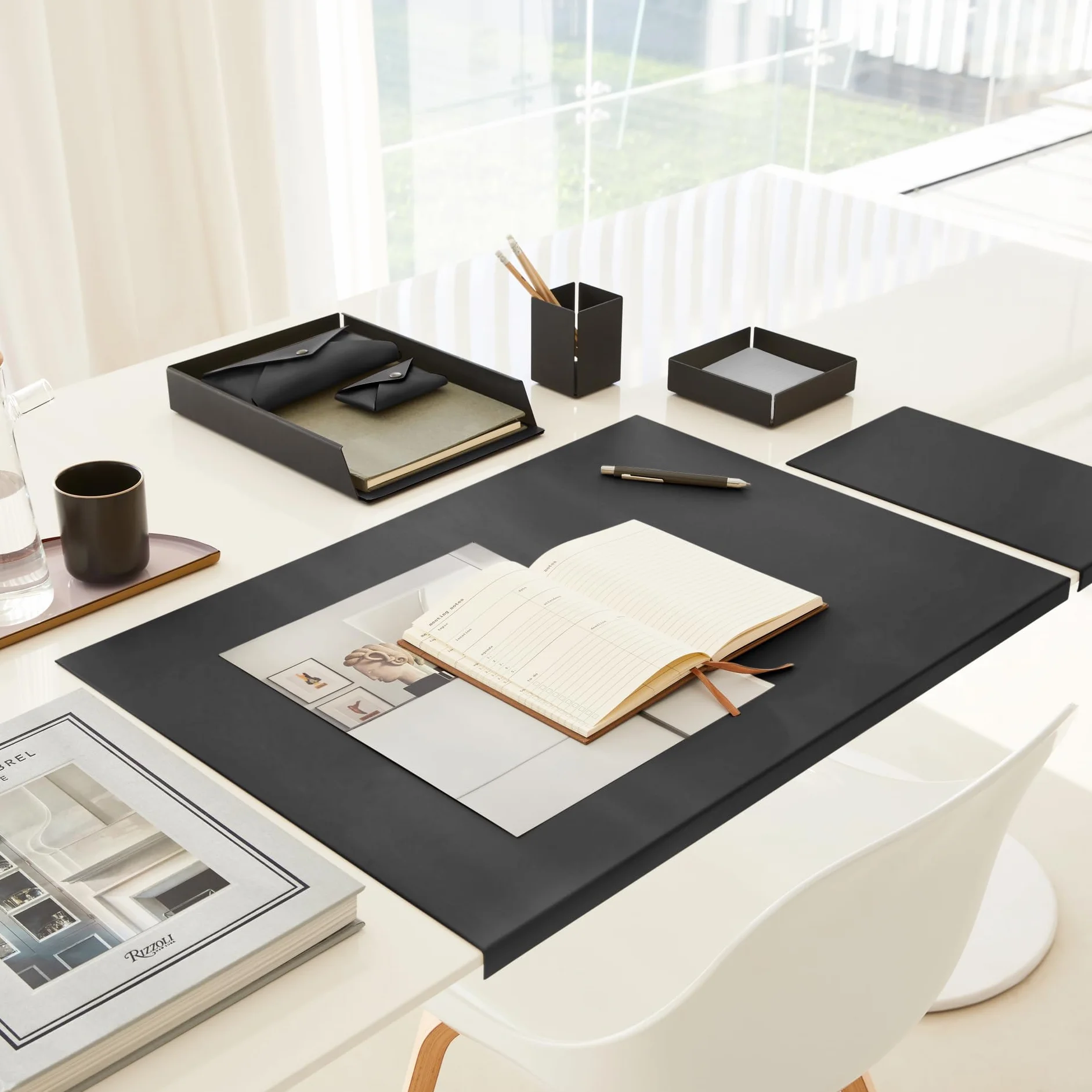 Talia Scrivania Ufficio in Cuoio Nero cm 90x60 Design Moderno Acciaio Profilo a L Made in Italy