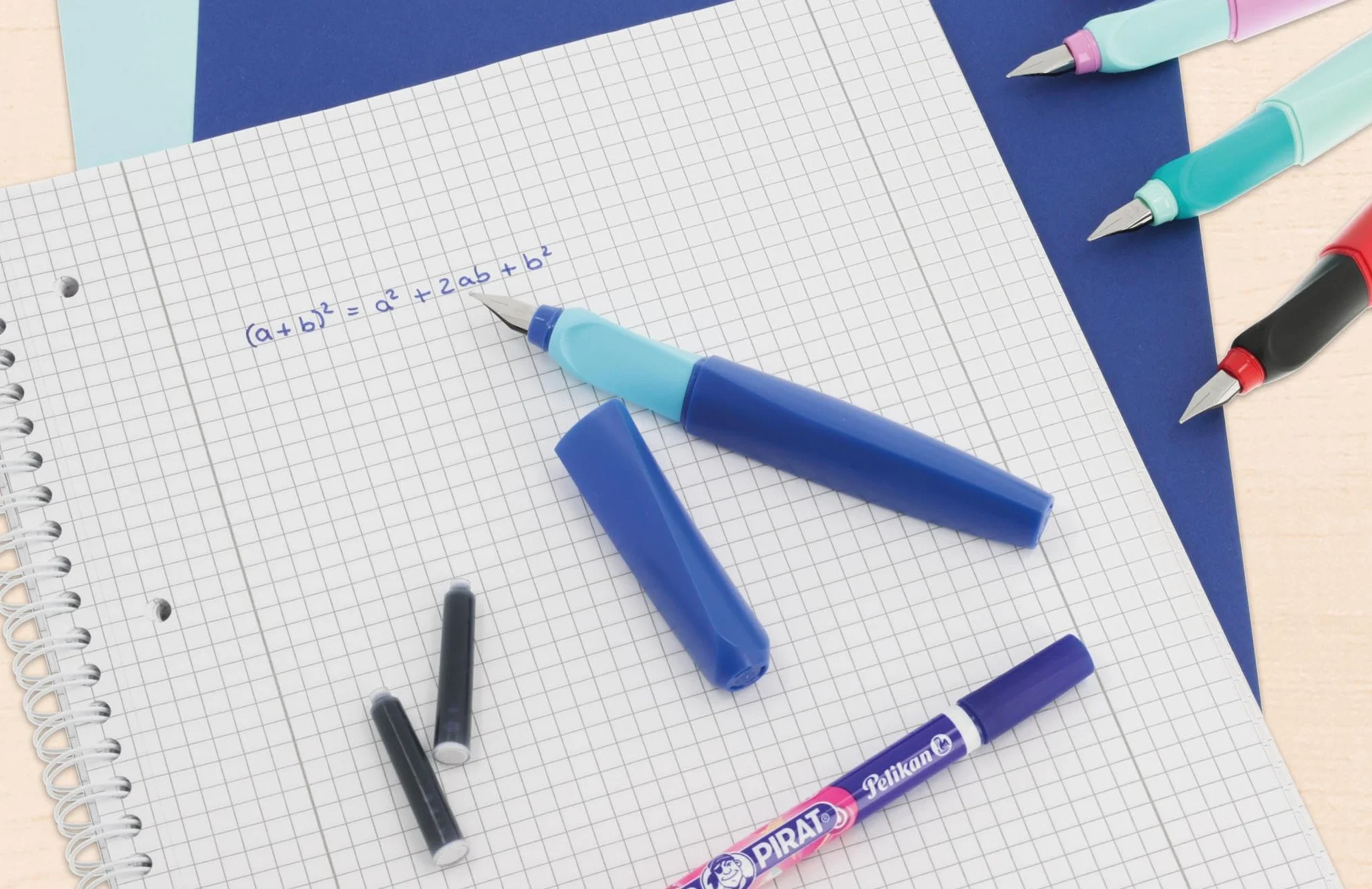 Pelikan Twist Penna Stilografica Ergonomica Pennino M Acciaio Inossidabile per Destrimani e Mancini