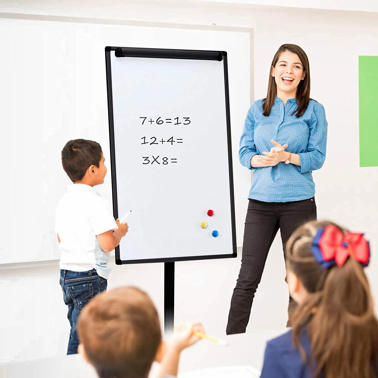 Techly 305410 Lavagna Magnetica Cancellabile Flipchart Portablocco Ruote 70x100 cm