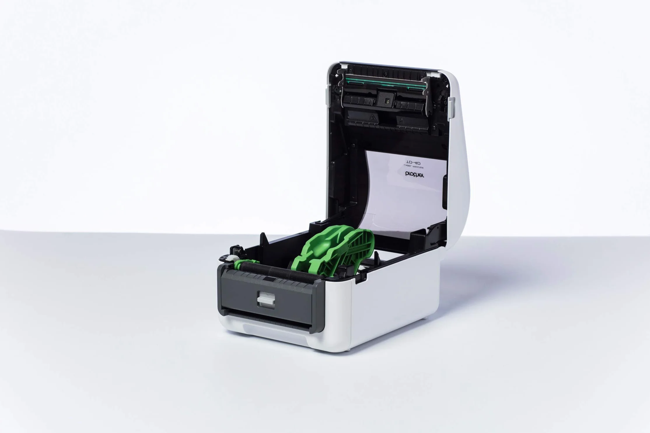 Brother TD4420DN | Stampante di etichette desktop | Termica diretta | Etichette da 4" | 203mm/sec | LAN, USB 2.0 e porta seriale RS232C
