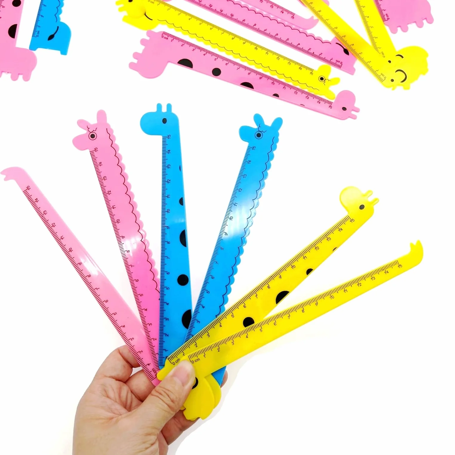 Zestaw 20 righelli a forma di giraffa 15 cm plastica per bambini