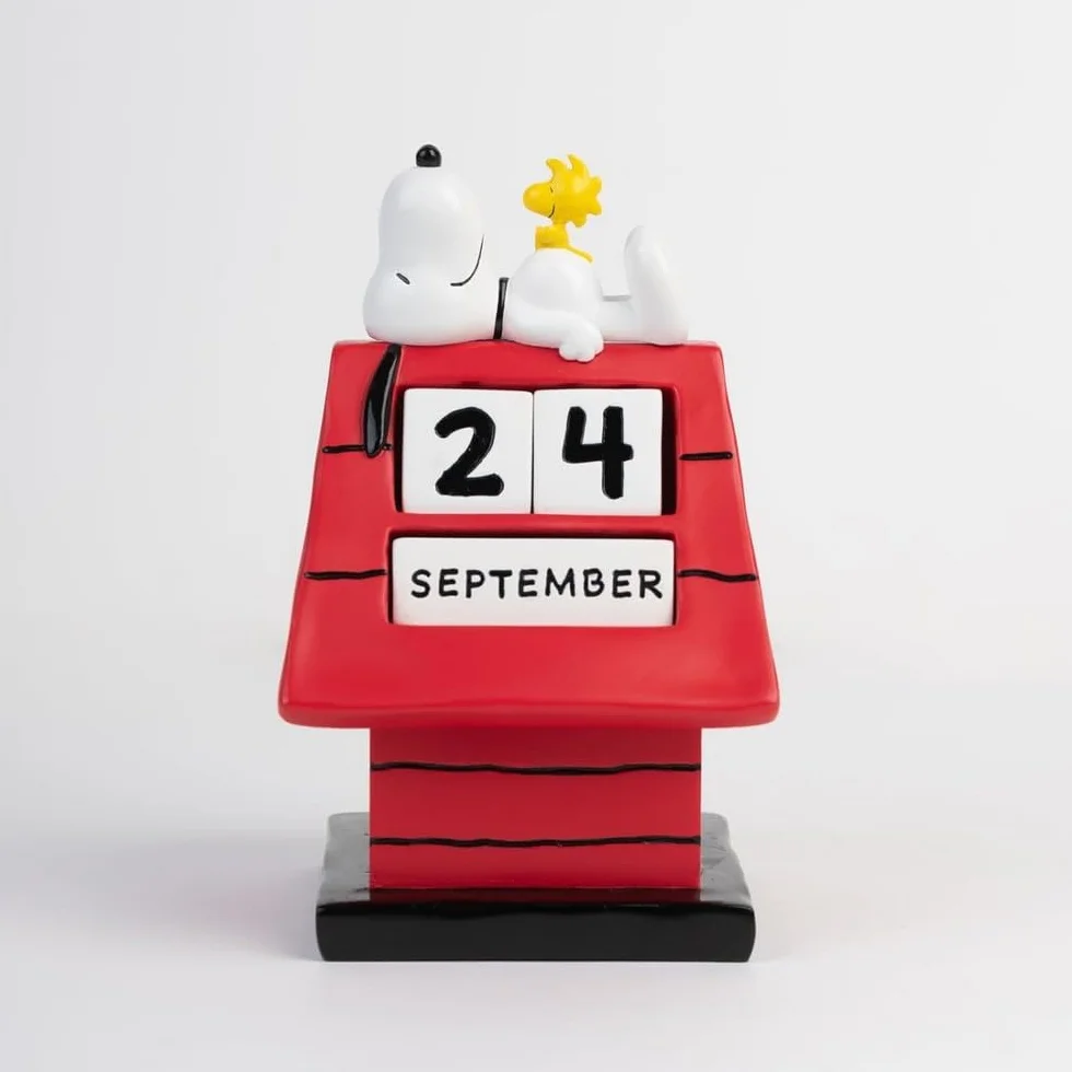 Grupo Erik Calendario Perpetuo Snoopy 3D - Calendario da Tavolo Perpetuo per Bambini | Decorazione da Scrivania per Fans: Regalo Snoopy Gadget Peanuts Casa 9,5 x 15 x 11 cm