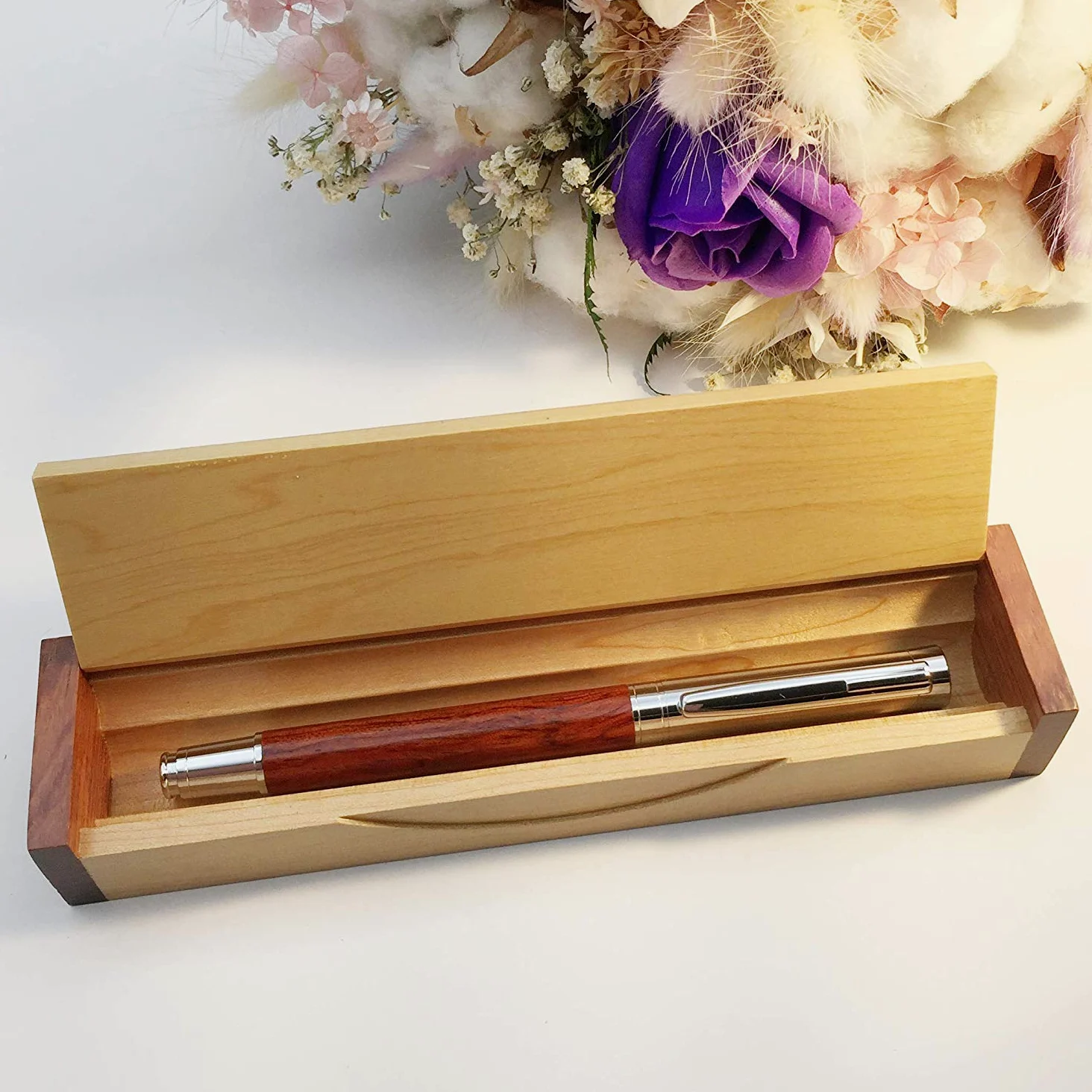 LACHIEVA LUX - Penna roller in palissandro, con elegante scatola di legno, compatibile con la ricarica tedesca Schneider, idea regalo