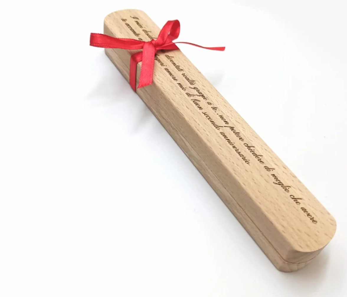 Penna a scatto in bamboo inchiostro nero con touch screen e scatola in legno personalizzati con incisione laser Top Tie