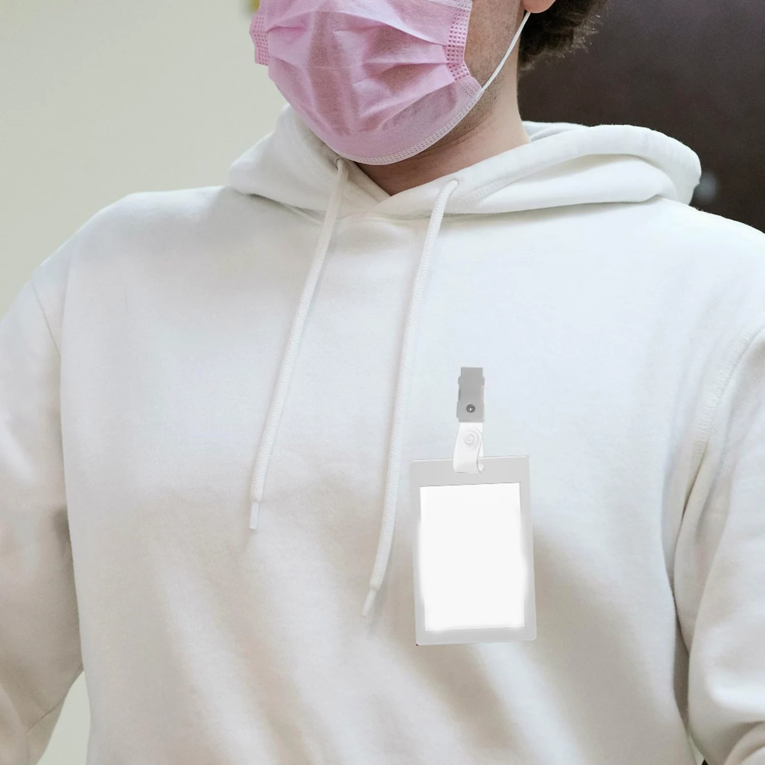 SECFOU Porta Badge Plastica Bianco 100 Pezzi con Clip Resistente e Multiuso per Cartellini Id e Distintivi da Lavoro Design Semplice e Delicato