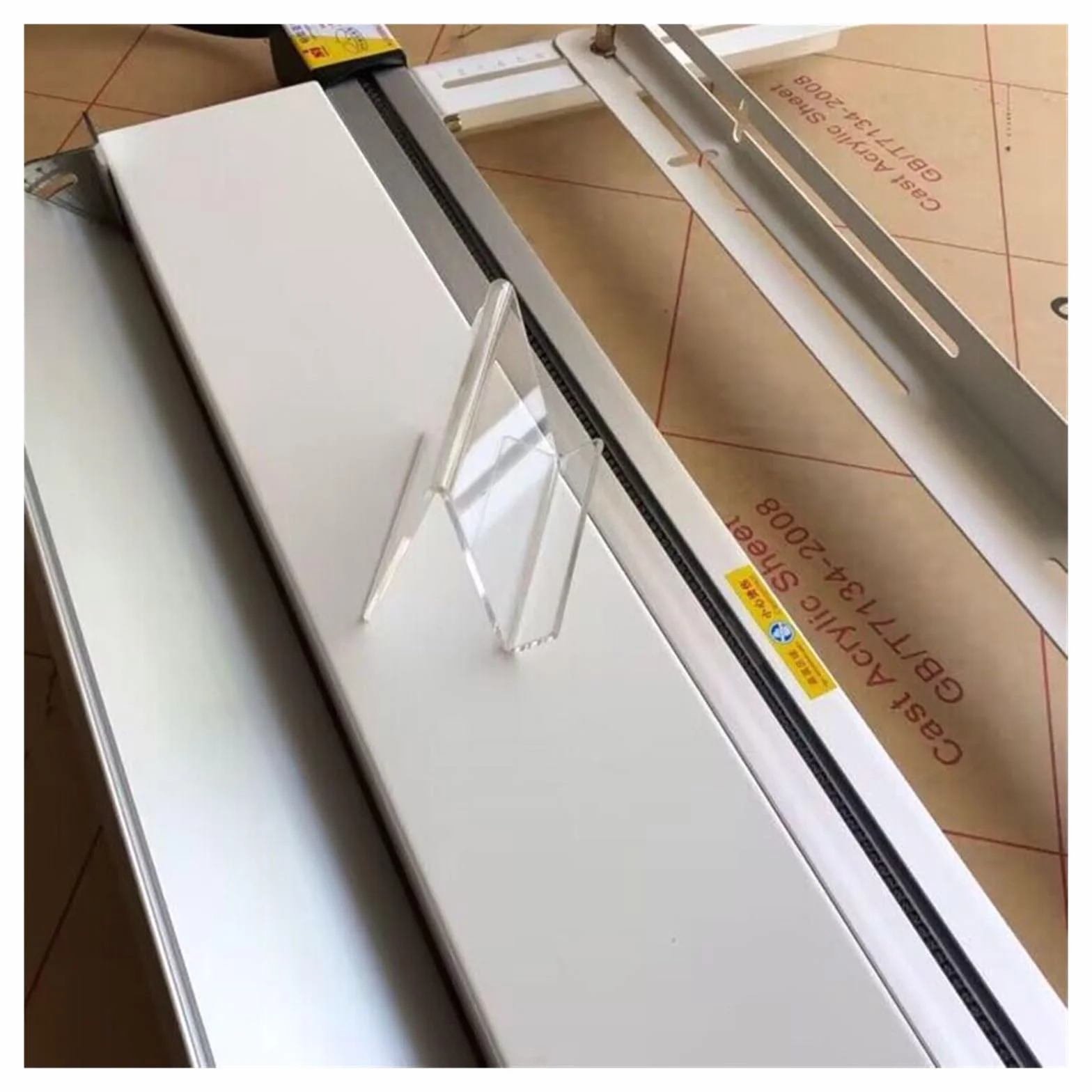 Piegatrice Acrilica 125 cm con Staffa e Angolo, Foglio Organico in PVC Riscaldatore