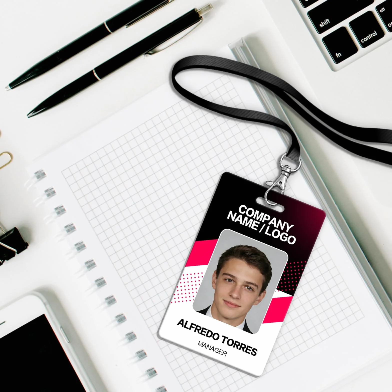 Badge identificativo personalizzato con cordino, stampa fronte/retro, per lavoro ufficio studente