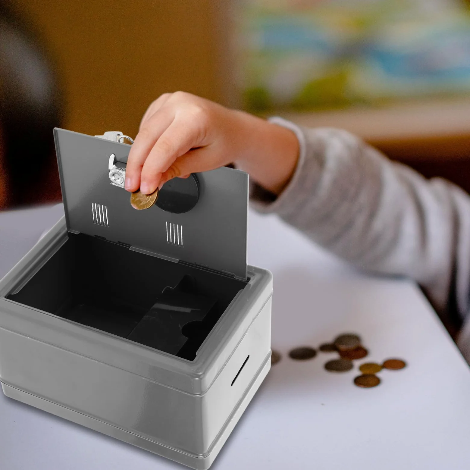 HOMSFOU Cassaforte Portatile in Ferro Argento Serratura e Slot per Monete, Mini Scatola di Sicurezza Decorativa per Casa e Ufficio