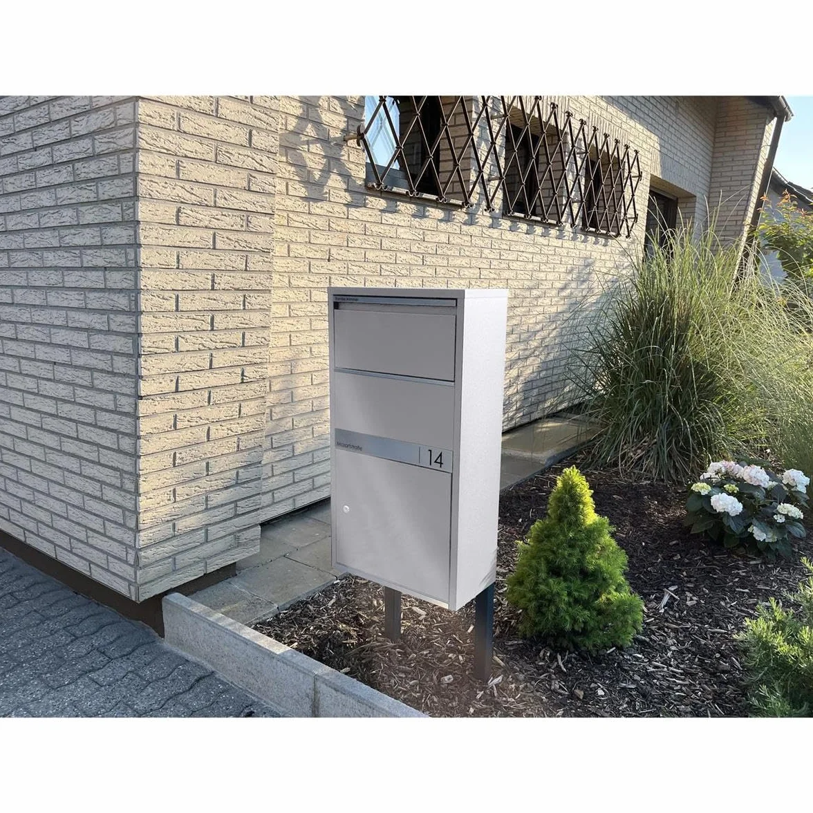 Metzler skrzynka na listy i paczki RAL 9007 szary 440 x 822 x 220 mm