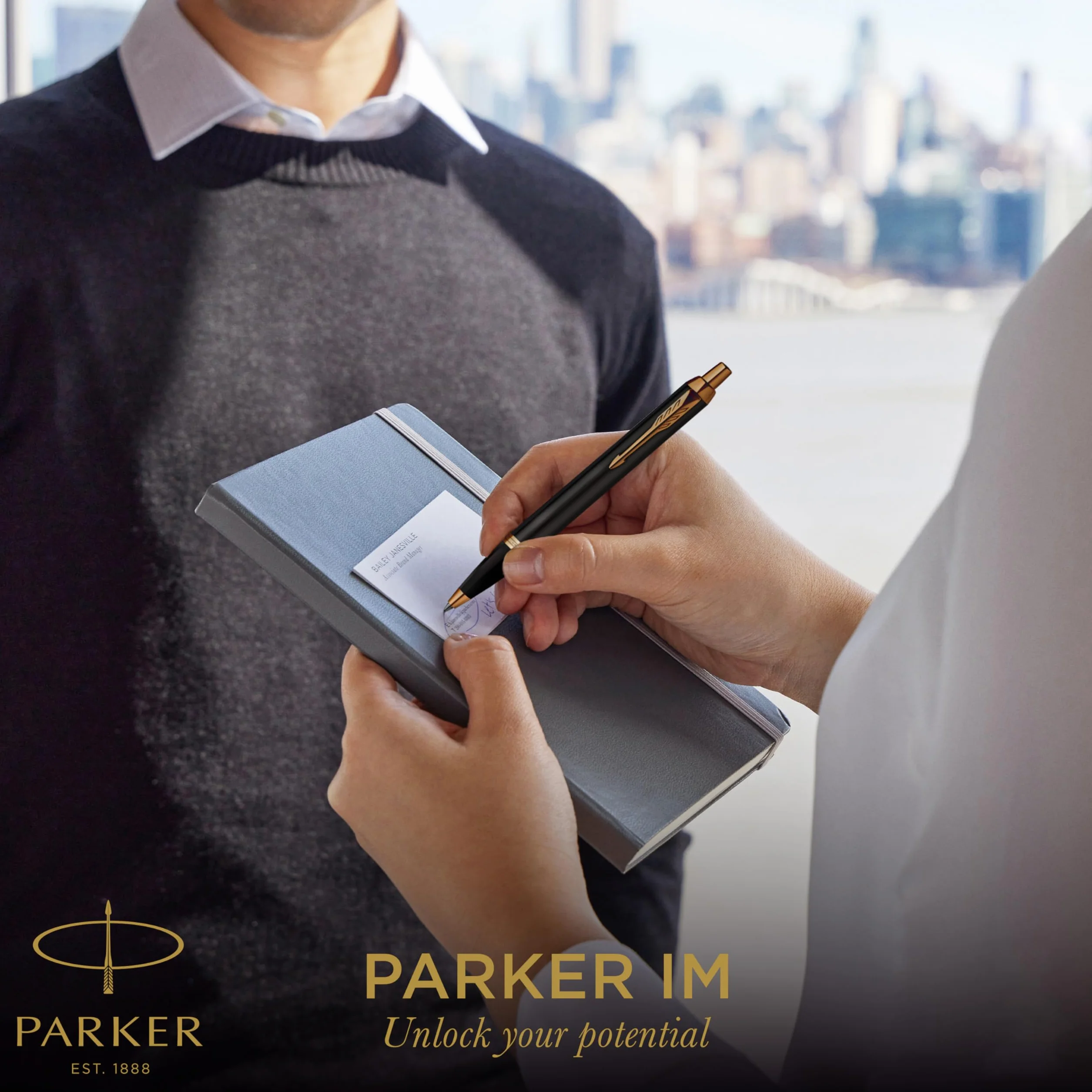 Parker IM Penna a Sfera Laccatura Grigia Pennino Dorato Punta Media Ricarica Inchiostro Blu