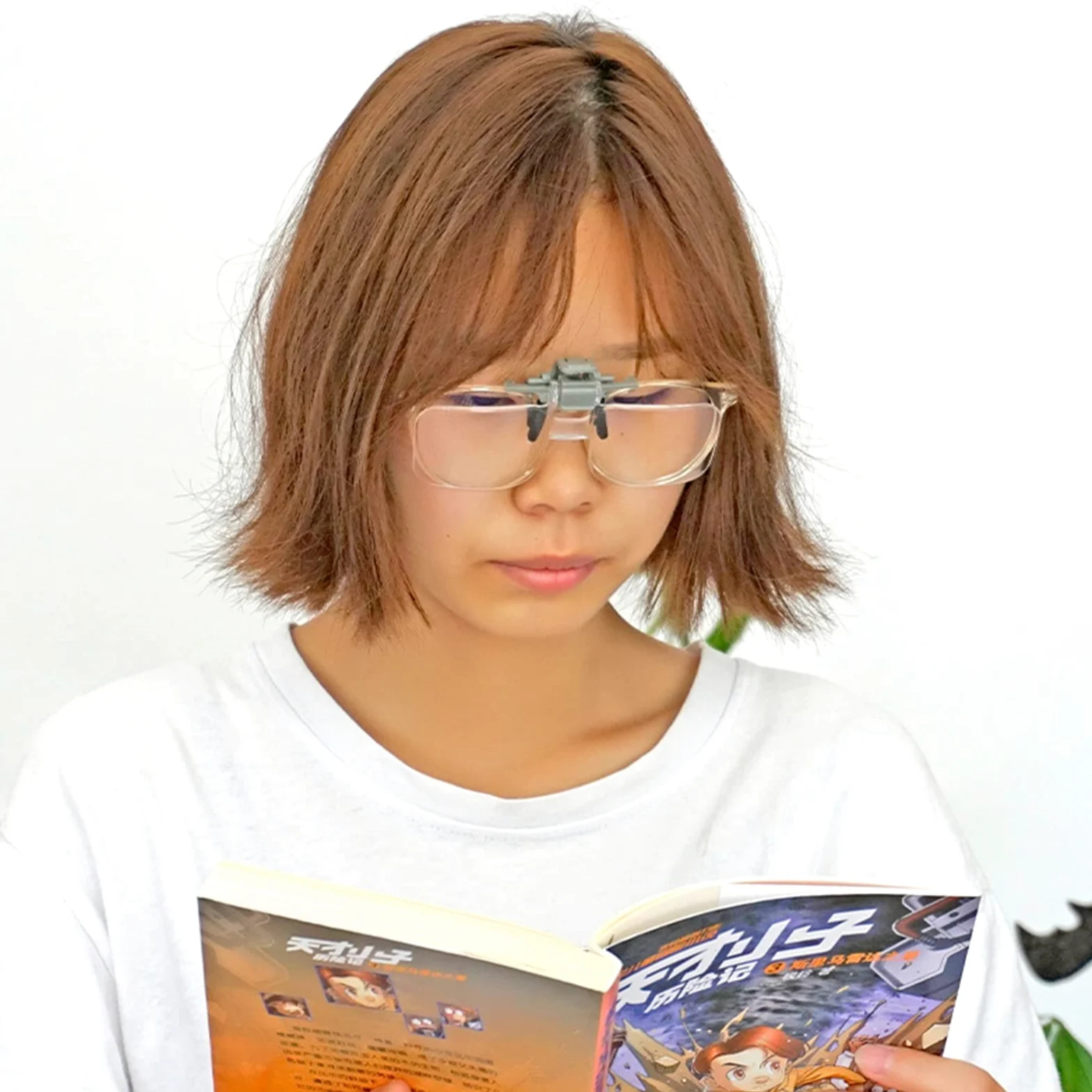 Occhiali da Lettura con Lente d'Ingrandimento 2X, con Clip e Lenti ribaltabili, Unisex.