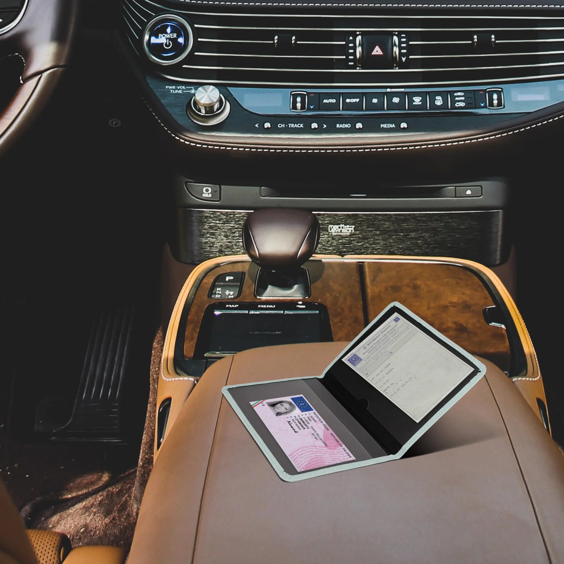 kwmobile Custodia Pelle Nabuk per Libretto Circolazione Auto Cover Portalibretto con Scomparti