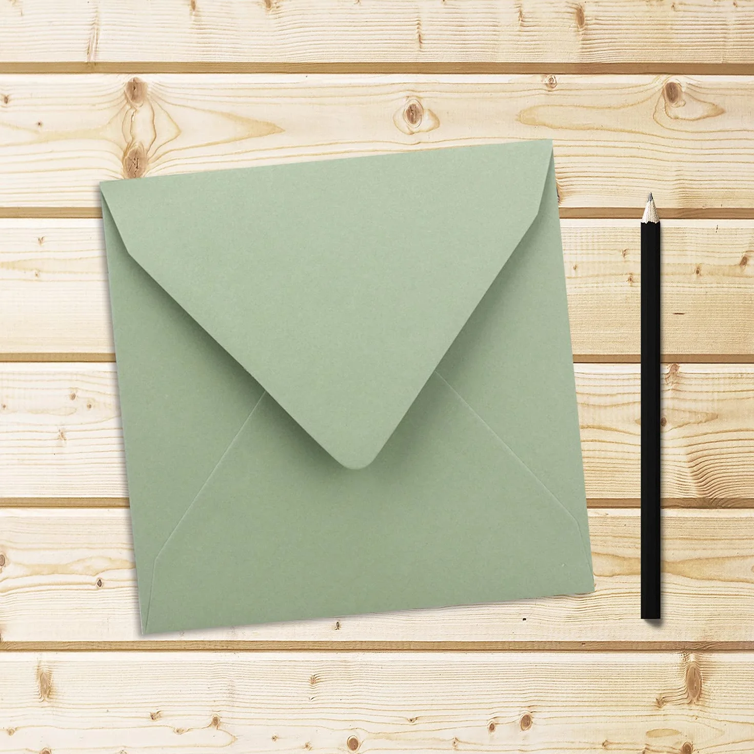 Buste quadrate in eucalipto verde 15,5 x 15,5 cm 110 g/m² con colla umida - Serie FarbenFroh