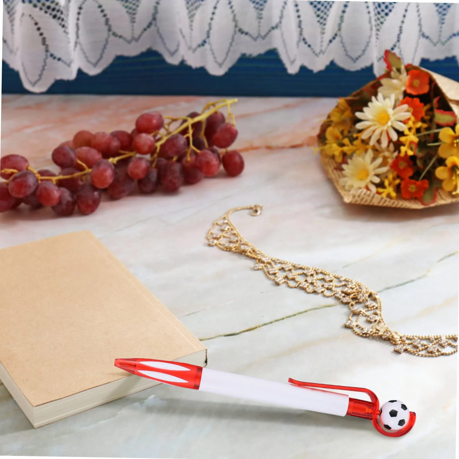 4 Set Penna A Sfera Matite Da Calcio Penne A Sfera Decorazioni Per Feste Di Compleanno A Tema Calcio Penne Decorative Per Il Calcio Pennarelli in Plastica 18 Pezzi * 4