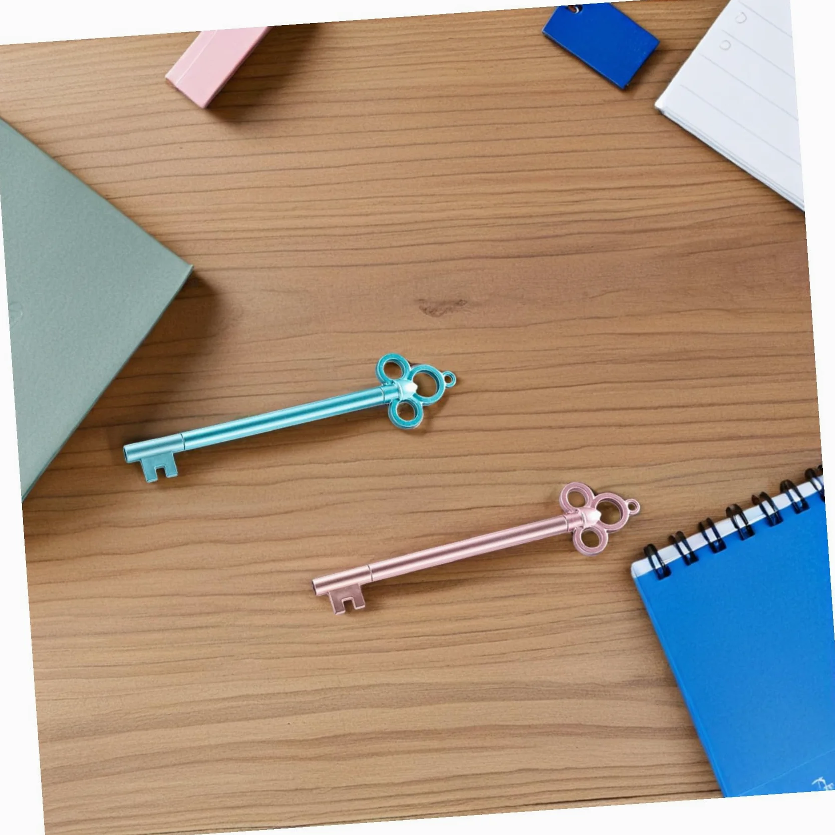 40 Pezzi 40 Penne a Sfera Gel a Forma di Chiave Blu e Rosa, Inchiostro Nero 0,5 MM, Set da 40 Pezzi, Accessori Cancelleria Retrò per Scuola e Ufficio, Regalo Creativo per Studenti