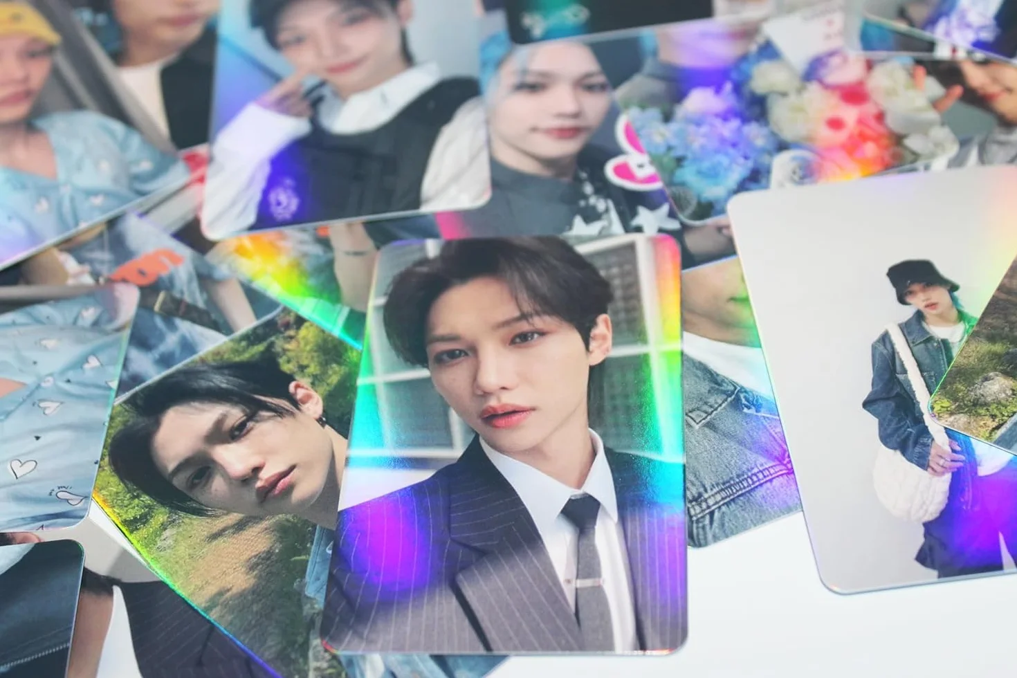 Stray Kids Felix Photocard Laser New Album Carta Mini Photo Card Mini Poster Fan Caedeu (Felix-1)