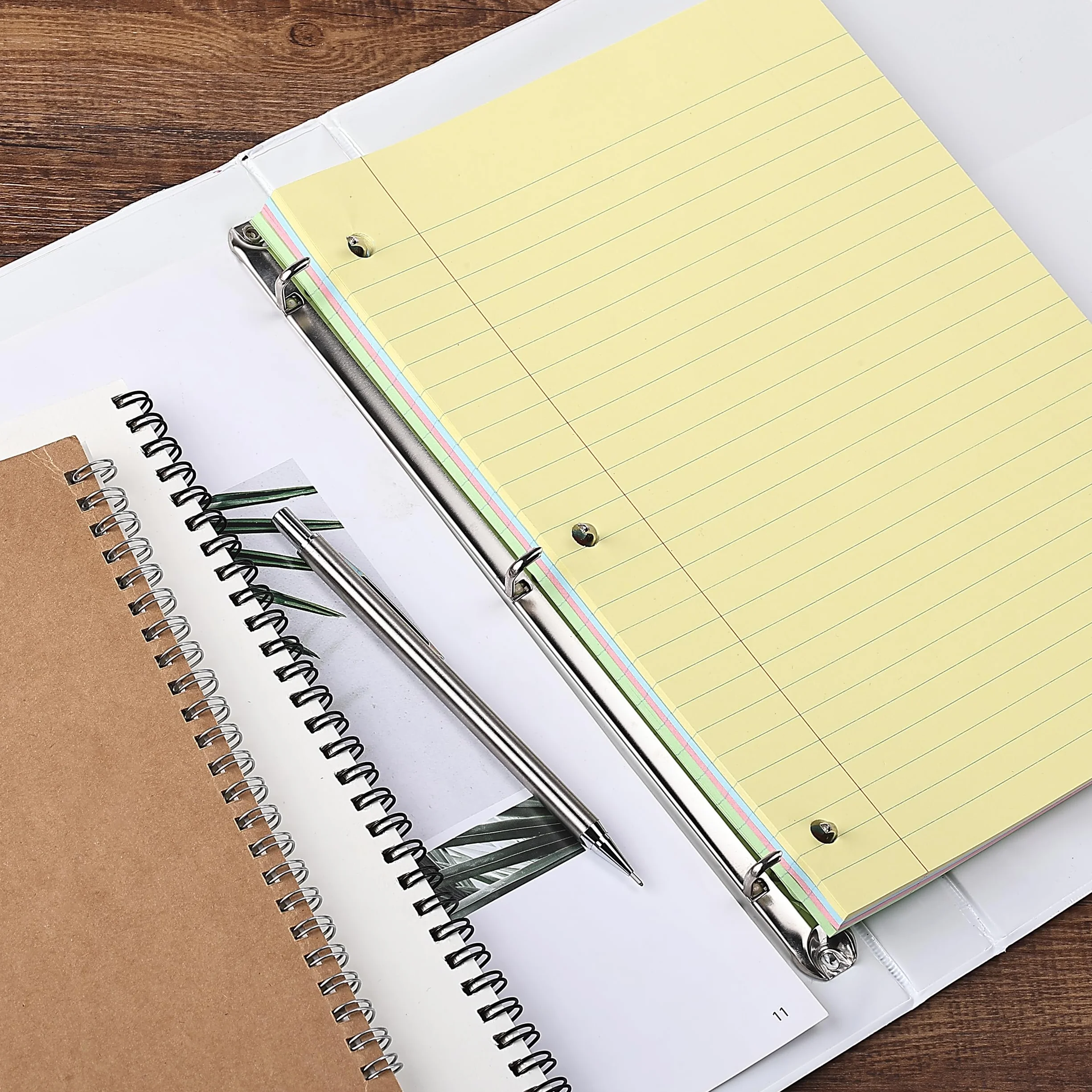 Mr. Pen Carta sciolta colorata a righe larghe 100 fogli 20,3 x 26,7 cm 3 fori perforati per taccuino