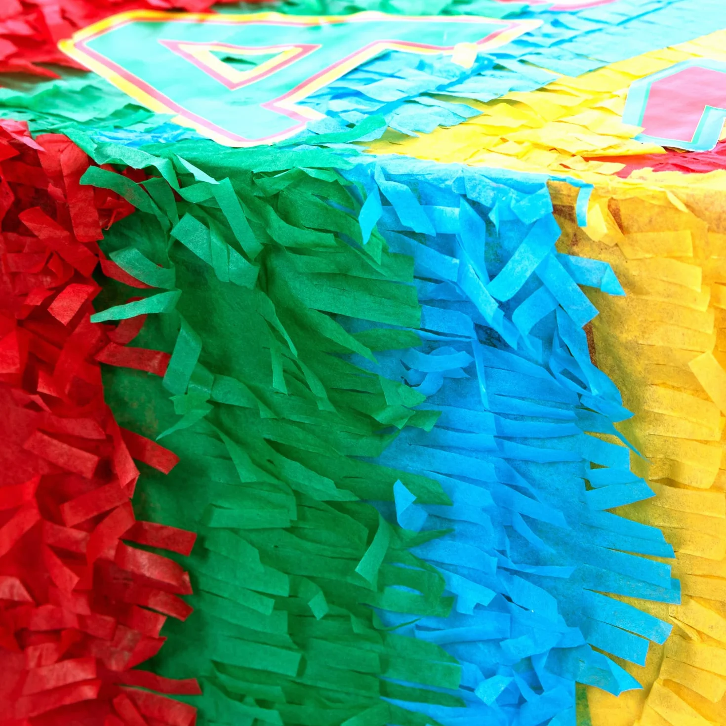 Idena Cono scuola Pinata 55 x 37,5 x 14 cm