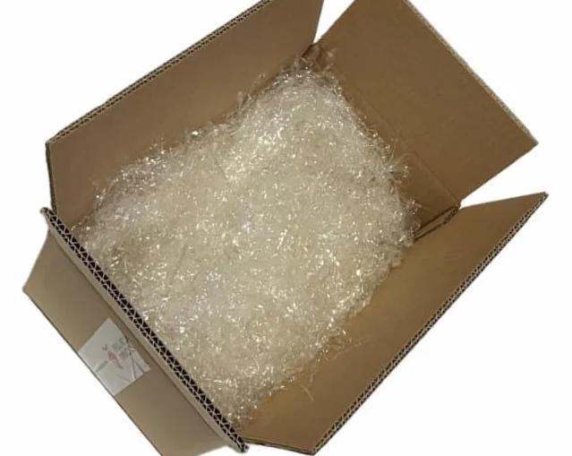 250gr / 500 gr / 1kg / 5kg Paglia in Trucioli di polipropilene trasparente Truciolo Sintetico e Brillante per ceste natalizie e confezioni regalo (5000, Grammi)