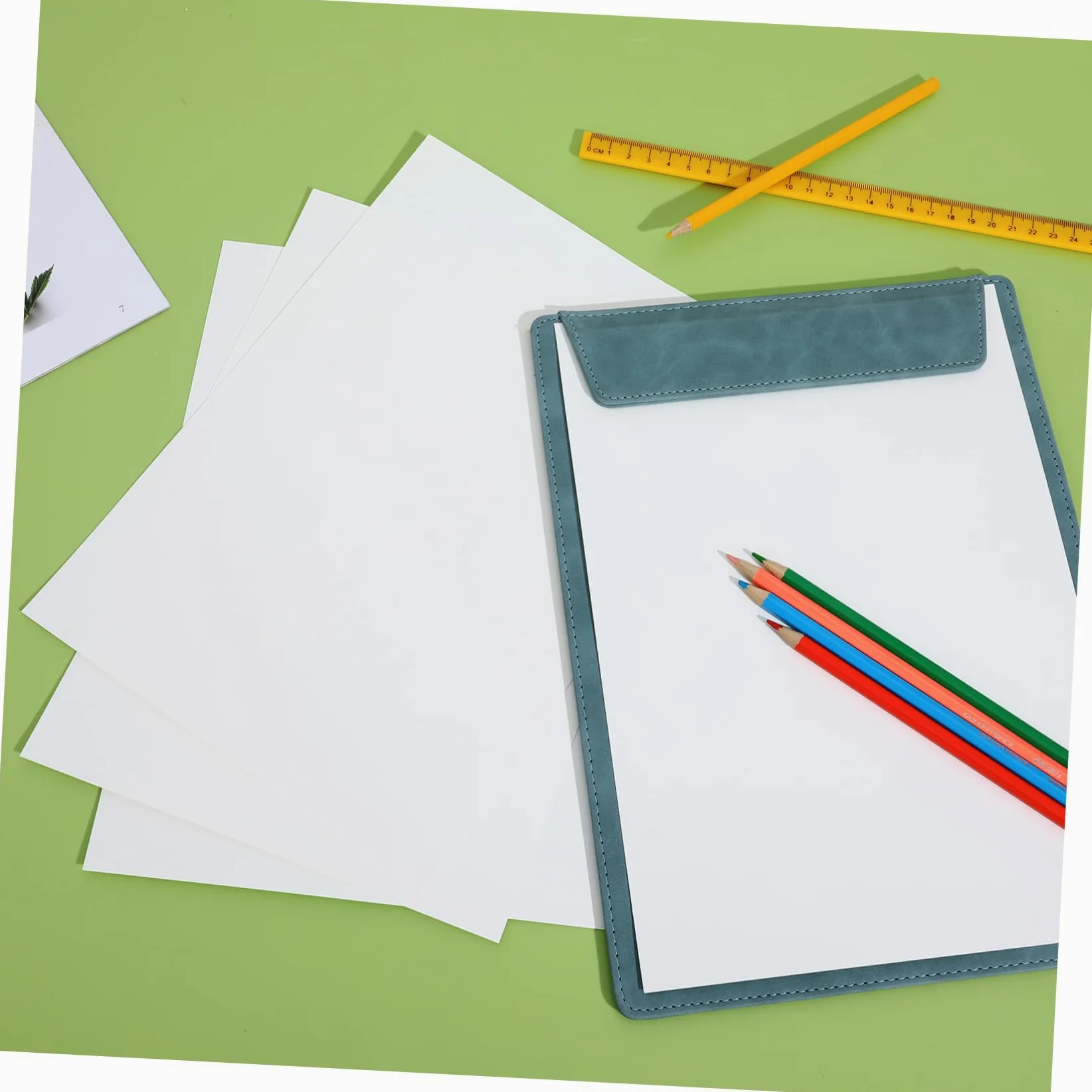 Carta per Stampante A4 100 Fogli Beige in Pasta di Legno | Fogli Leggeri e Compatti, per Piccolo Ufficio e Stampa Quotidiana, Formato Pratico Multi-pack