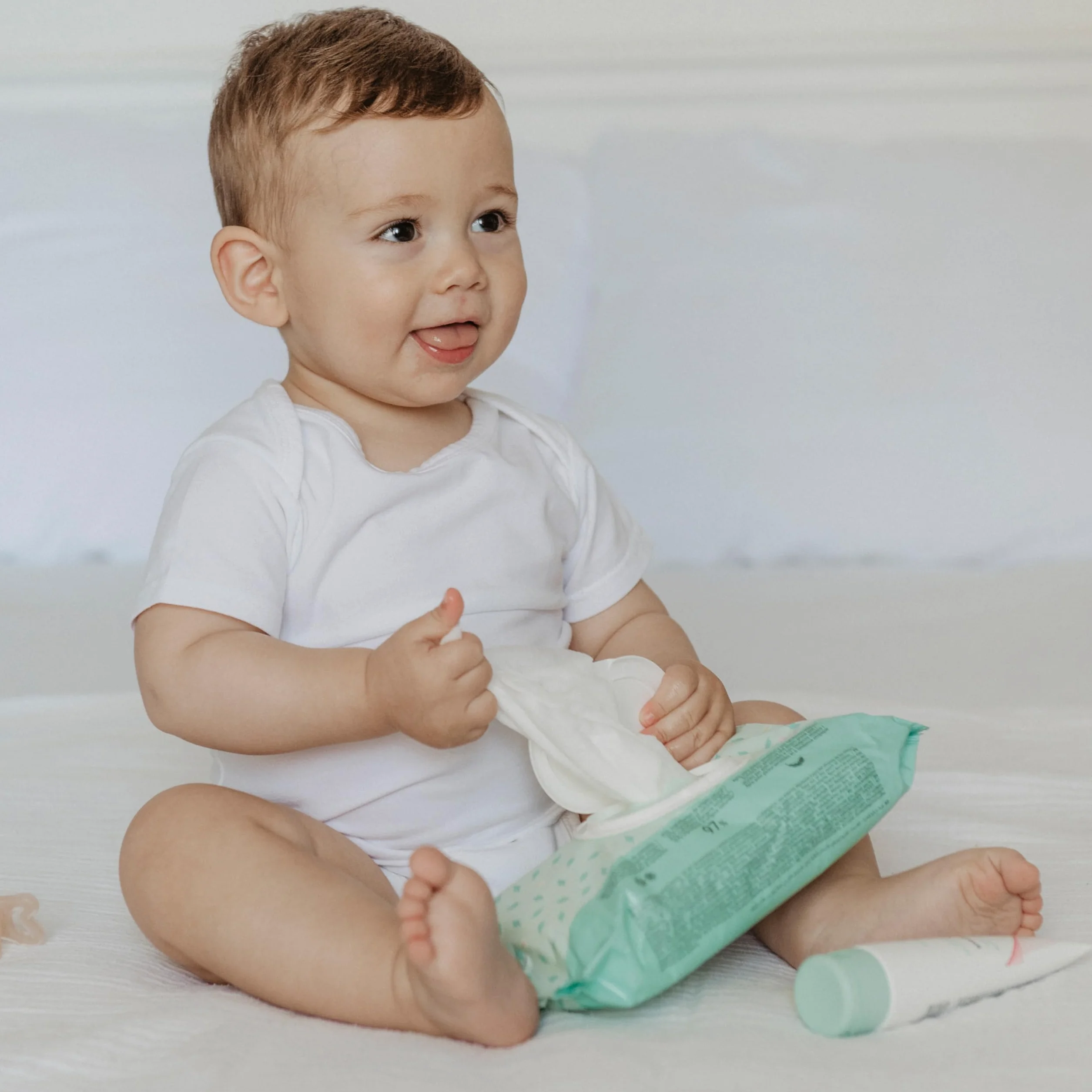 Suavinex Salviette Umidificate Idratanti Neonato 60 Pz con Aloe e Camomilla
