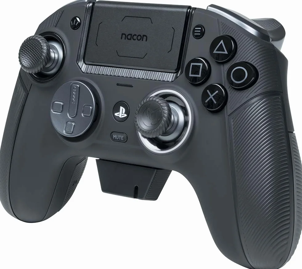 Revolution 5 Pro Controller - Black