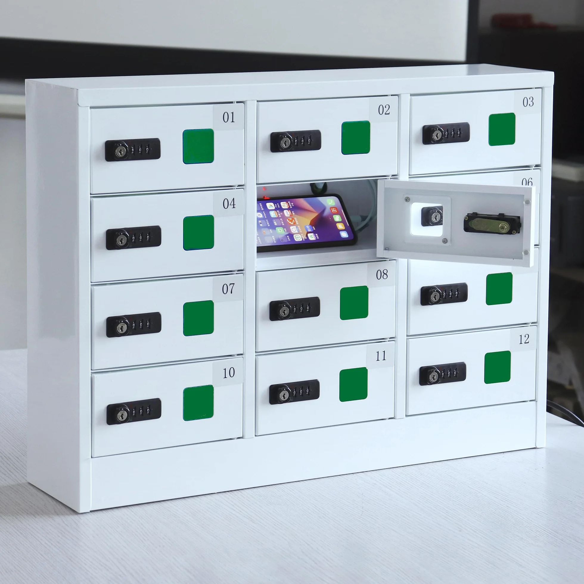 Bpatoimsx - Armadietto in acciaio con 12 scomparti per cellulare, con mini stazione di ricarica e serratura a combinazione, colore: bianco, ideale per studenti e dipendenti