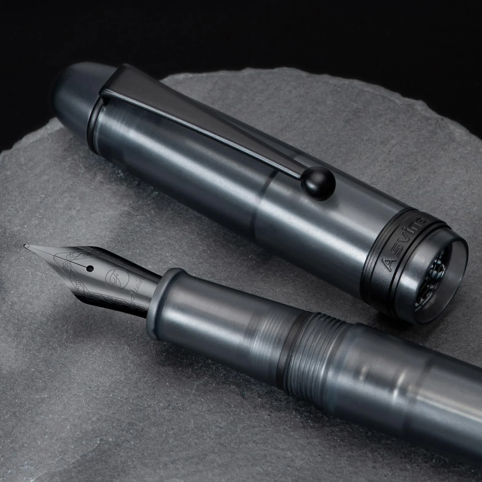 Asvine V126 Penna stilografica riempimento sottovuoto pennino fine acrilico nero opaco grande capacità custodia regalo