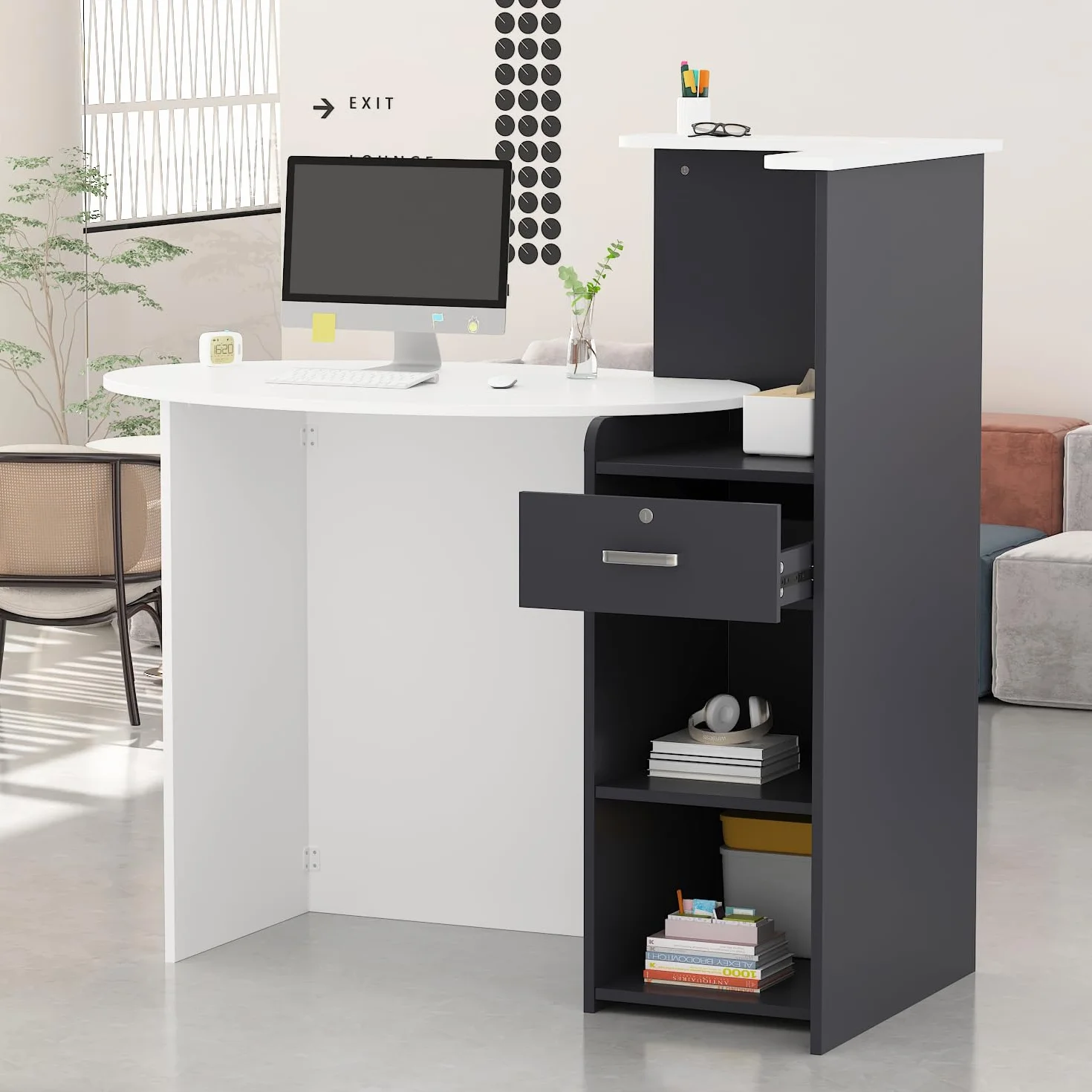 Bancone di reception, Bancone di accoglienza con superficie aperta e 1 cassetto bloccabile, controsoffitto con design Patchwork Nero e Grigio Scuro, MDF, 40 x 121 x 110 cm