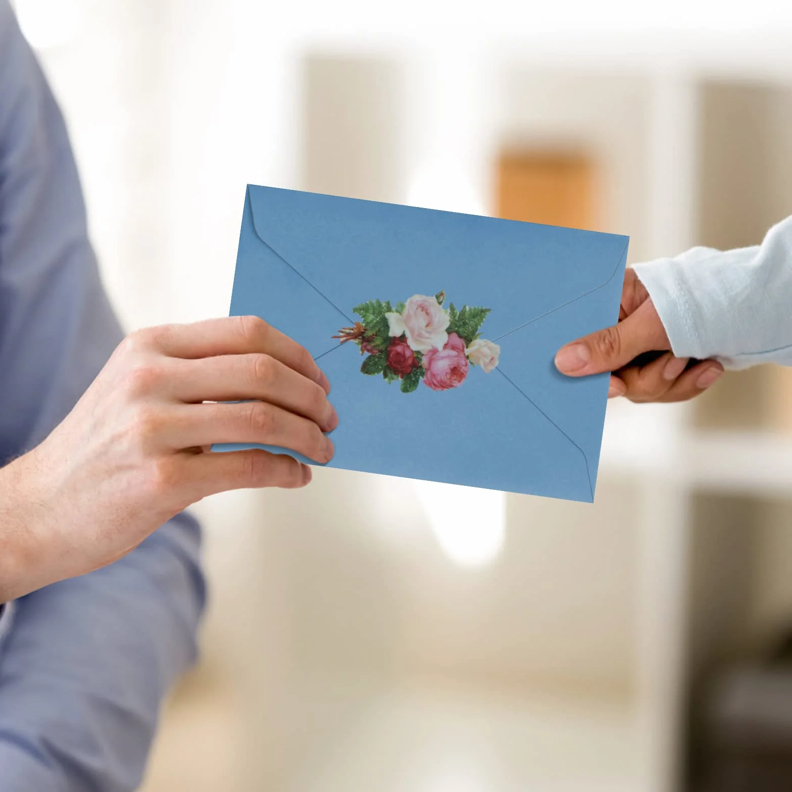 Set Di Lettere e Buste Florali: 24 Pezzi Carta Da Lettere Con 3 Adesivi Decorati, 12 Buste Per Matrimonio, Regali e Inviti (6 Stili)