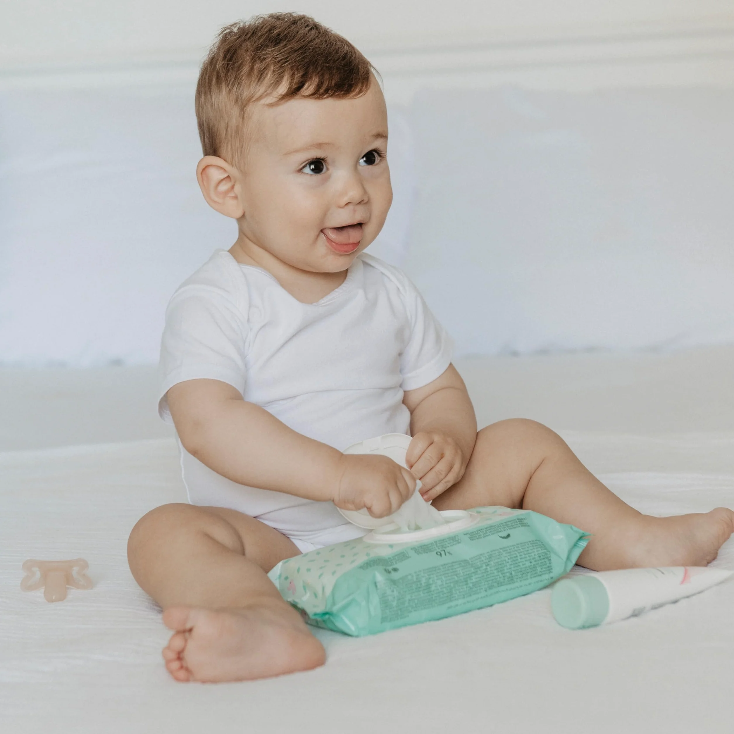 Suavinex Salviette Umidificate Idratanti Neonato 60 Pz con Aloe e Camomilla