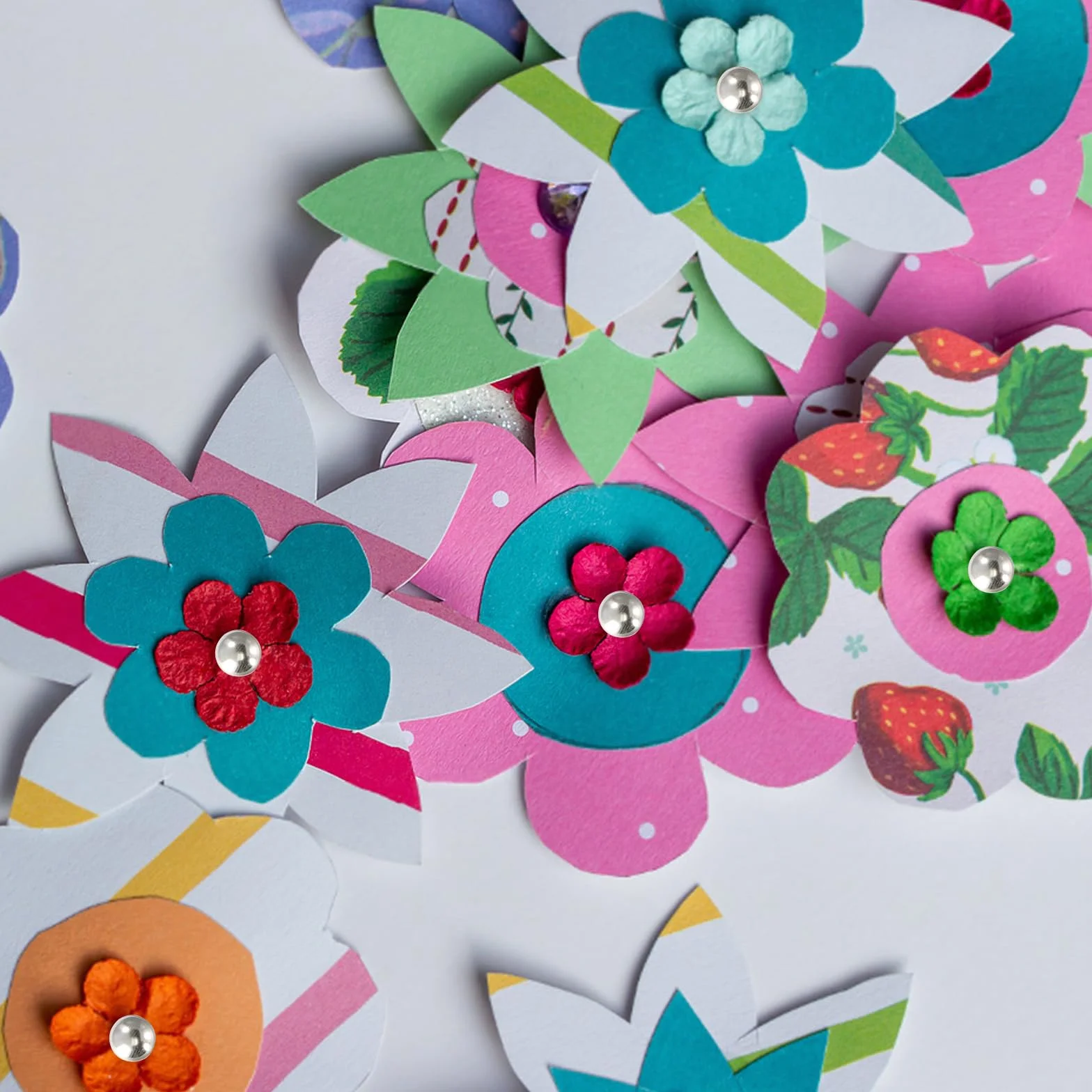 Fermacampioni Scrapbooking 300 Pezzi Mini Brads Rotondi Metallo per Carta DIY