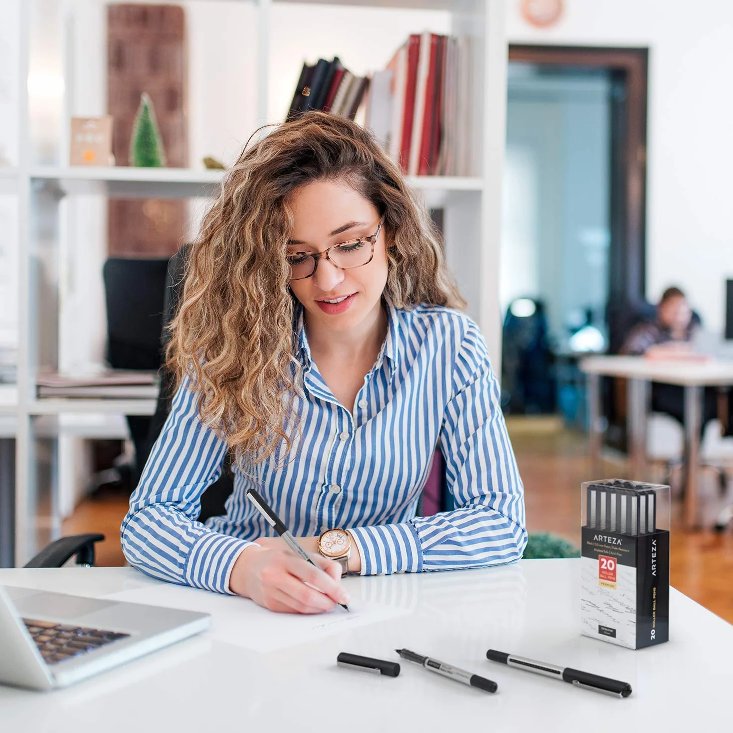 ARTEZA, Confezione da 20 penne a inchiostro liquido nero da 0,5 mm per bullet journal, penne a sfera a punta fine, forniture per ufficio per scrivere, prendere appunti e fare schizzi