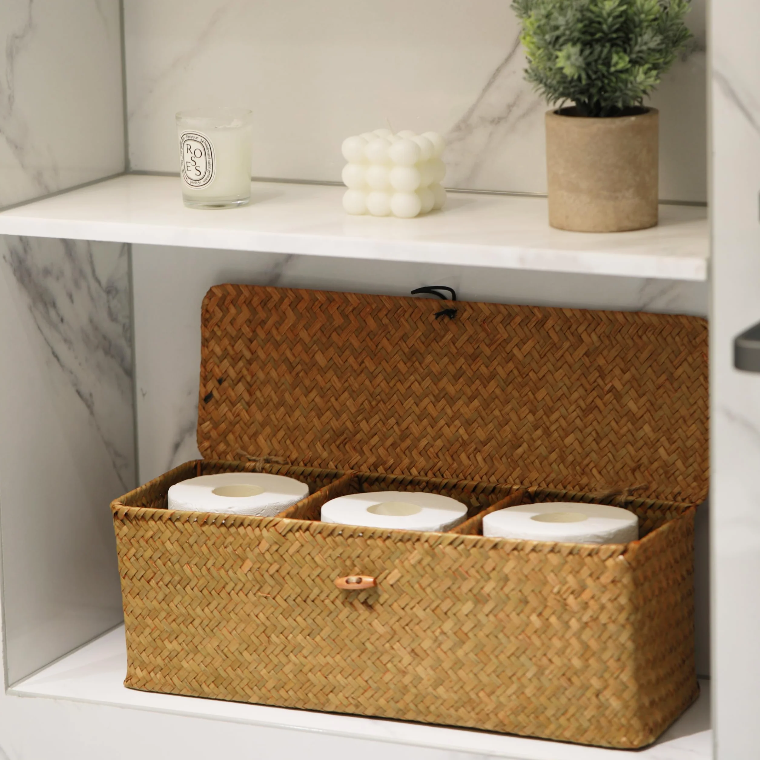 Cesta Portaoggetti Seagrass con Coperchio Scatola di Vimini Rettangolare con Scomparti per Organizzare Giocattoli di Snack di Carta Igienica Naturale (42cm x 14cm x 14cm)