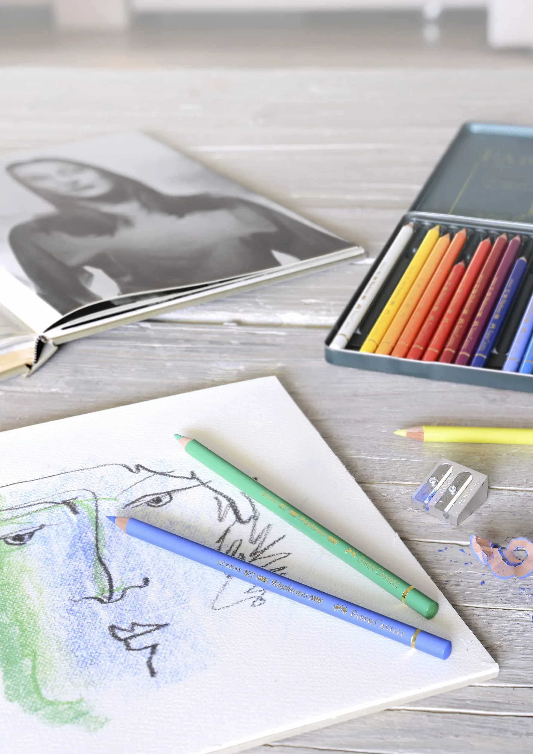 Faber-Castell Polychromos 110024 Matite Colorate Professionali, Set 24 Pezzi in Astuccio Metallico, Mina 3,8 mm