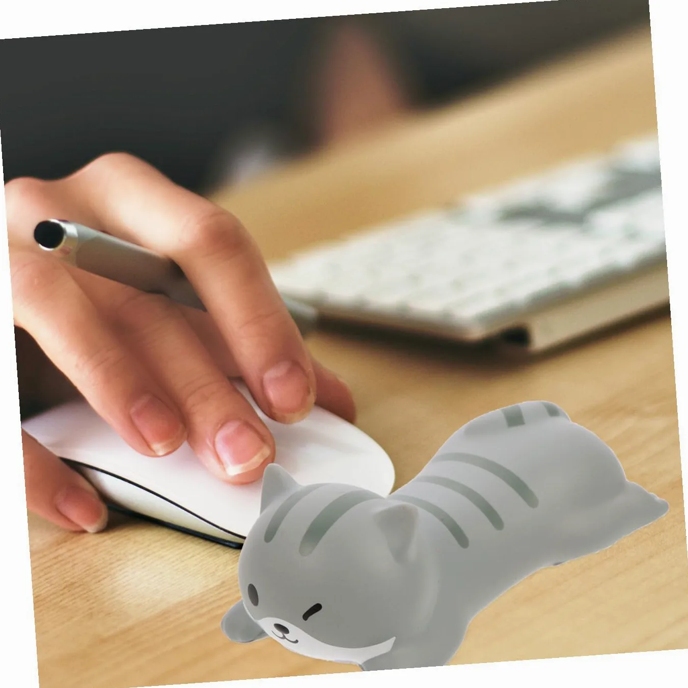 HOMSFOU 4 Pezzi Tappetino Per Mouse Da Polso Cuscino Da Polso Per Animali Carino Poggiapolsi in Memory Foam Carpale Mouse Poggiapolsi Riposo Cartone Animato Supporto Grey