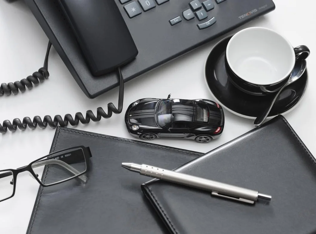Lamy swift black roller- semplice con un'esperienza di scrittura fluida - involucro robusto in acciaio inossidabile e larghezza di tratto B - con refill roller M 66 blue