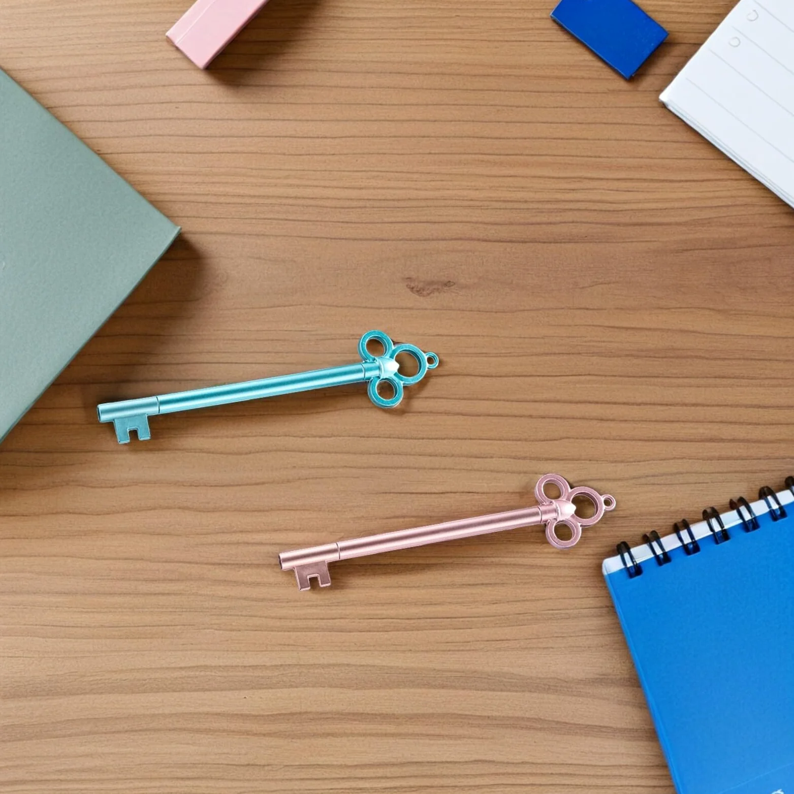 SHERCHPRY 40 Pezzi 40 Penne Gel a Sfera a Forma di Chiave da 0,5 Mm, Set da 40 Pezzi Blu e Rosa, Penne Gel per Scrivere e Progetti Artistici, Accessori da Ufficio e Regalo per Studenti e