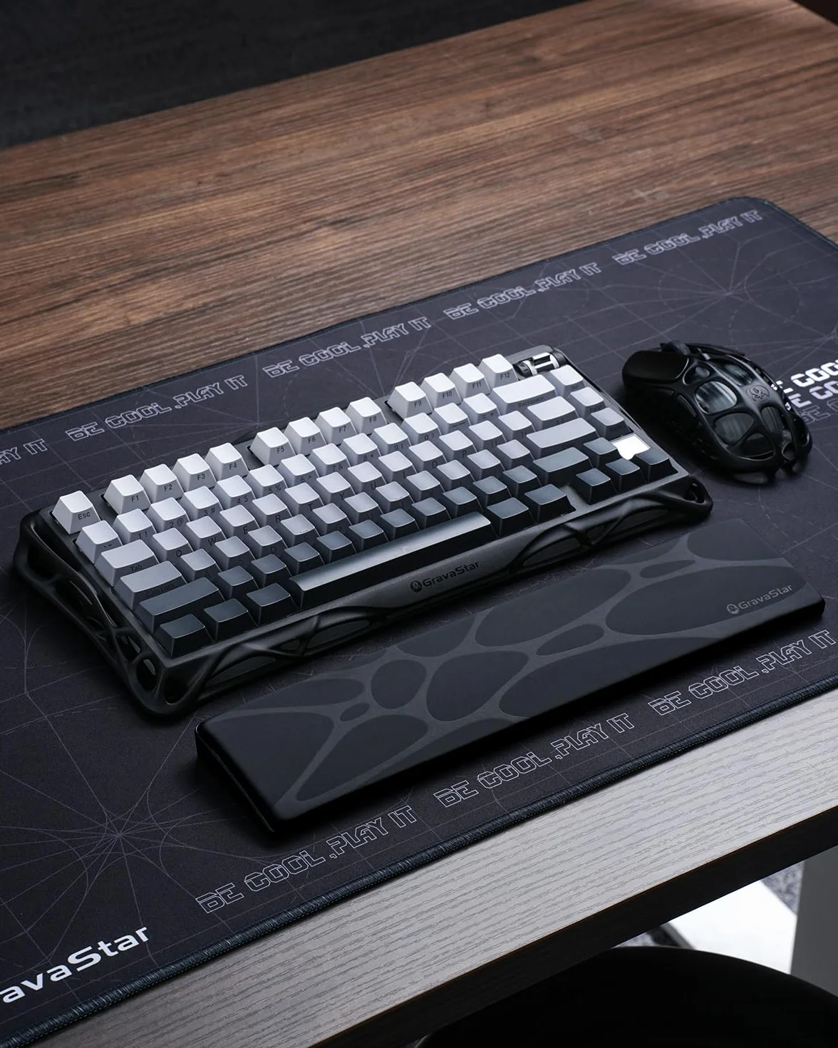 GravaStar Supporto per tastiera nero