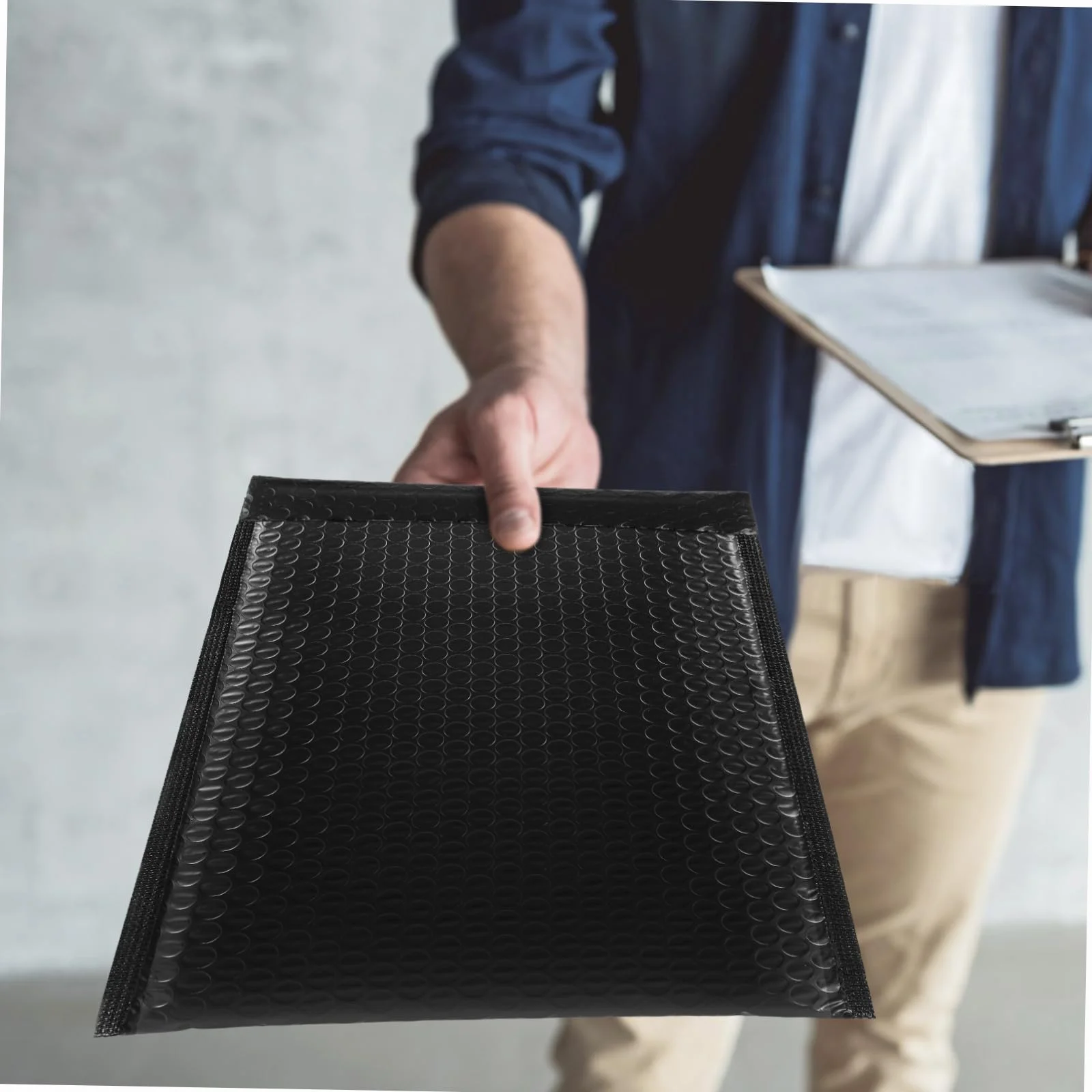 Amosfun 50 Pezzi Buste Imbottite Bubble Mailer Pe Coestruso Buste per Spedizione Autosigillanti per Oggetti Fragili per Abbigliamento