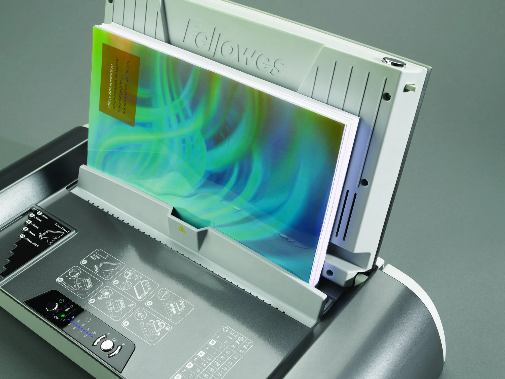 Fellowes Helios 30